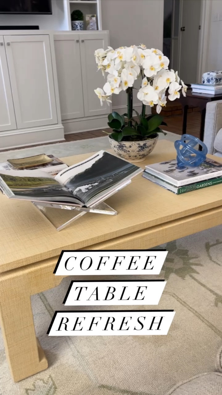 Coffee table refresh from #alicelanehome #coffeetable 

#LTKhome