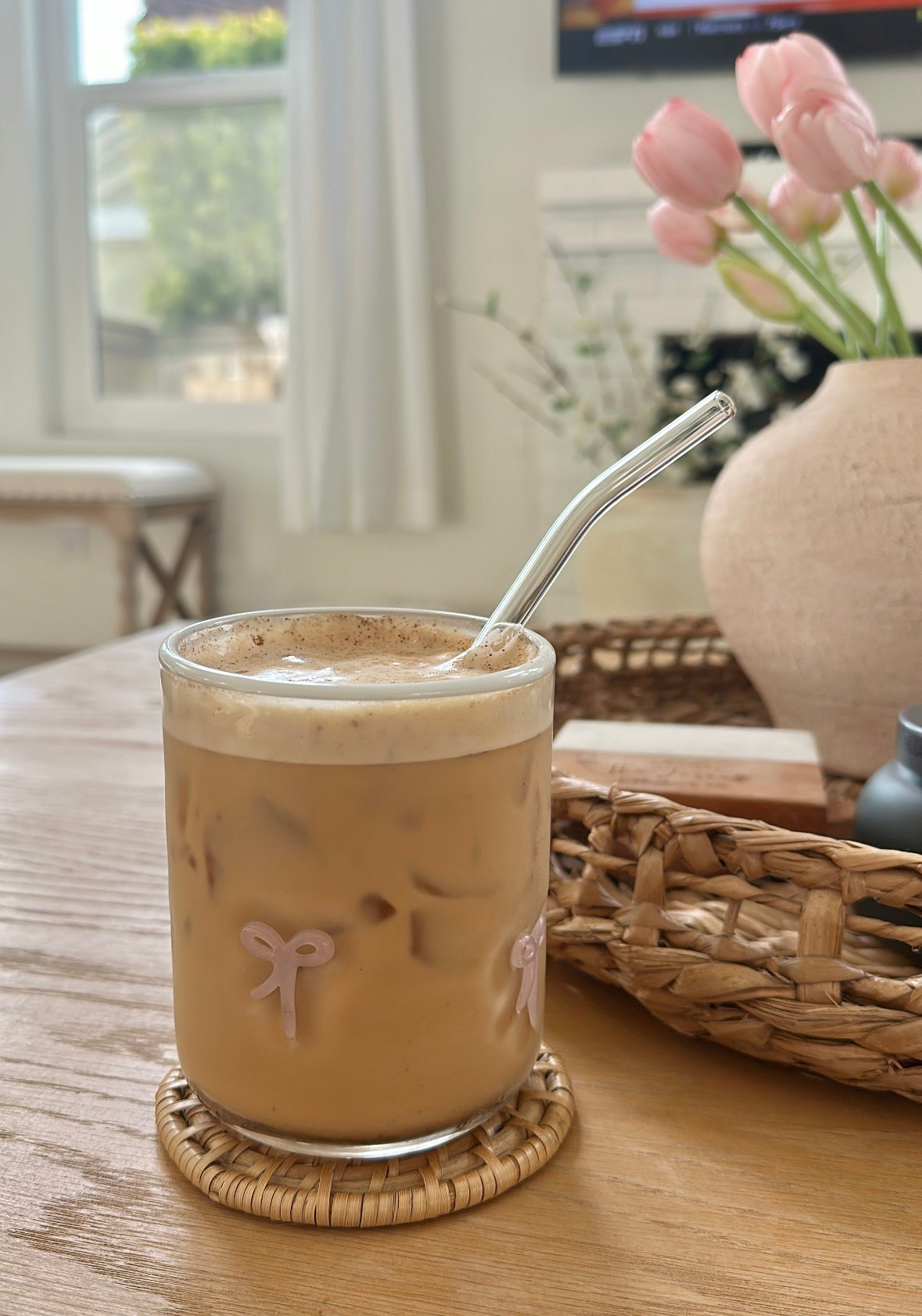 tell me this isn’t the cutest little glass 🎀 

anthropologie, glass cup, home essentials

#LTKFindsUnder50 #LTKHome #LTKFindsUnder100