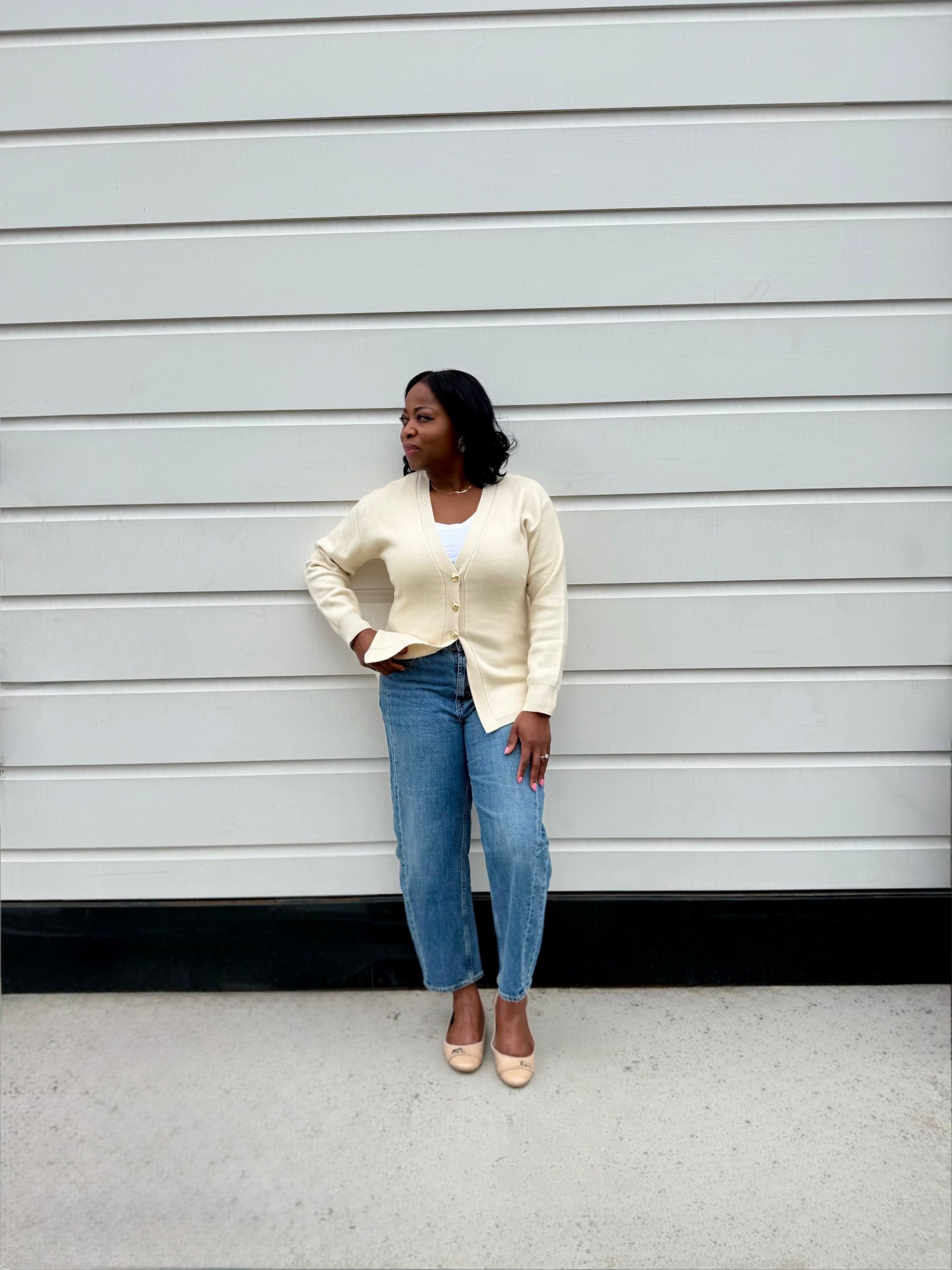 Spring is all about ease…

For me, style is about repurposing pieces that transition effortlessly—light as the breeze, with cozy knits, relaxed denim, and timeless neutrals that never miss.

Simple, yet elevated.

#SpringStyle #EffortlessChic #NeutralVibes #SpringFits #StyleInspo #EverydayFashion

#LTKSeasonal #LTKWorkwear #LTKootd