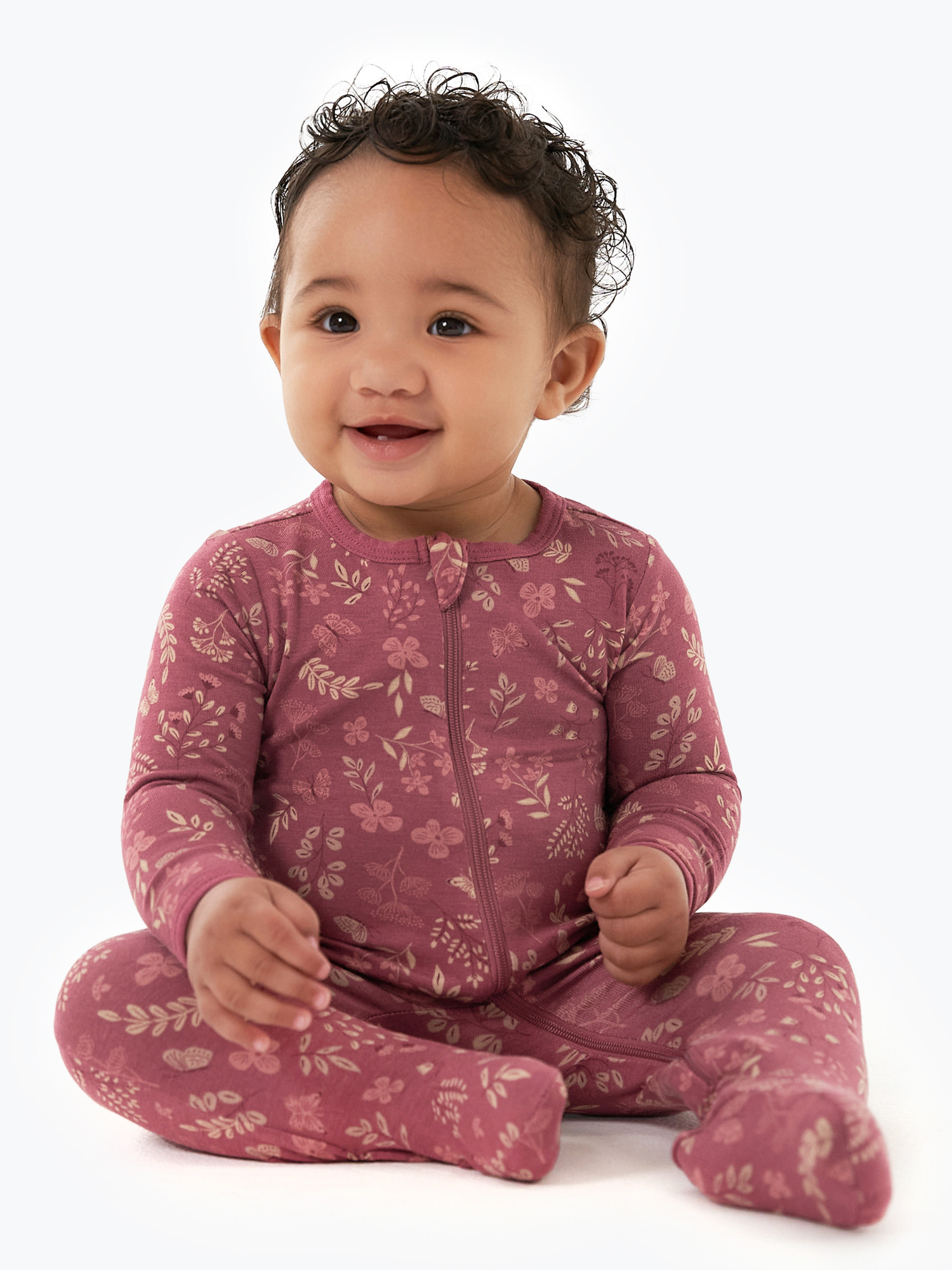 Modern Moments by Gerber Gender Neutral Super Soft Sleep 'N Play, Sizes Newborn - 6/9 Months | Walmart (US)