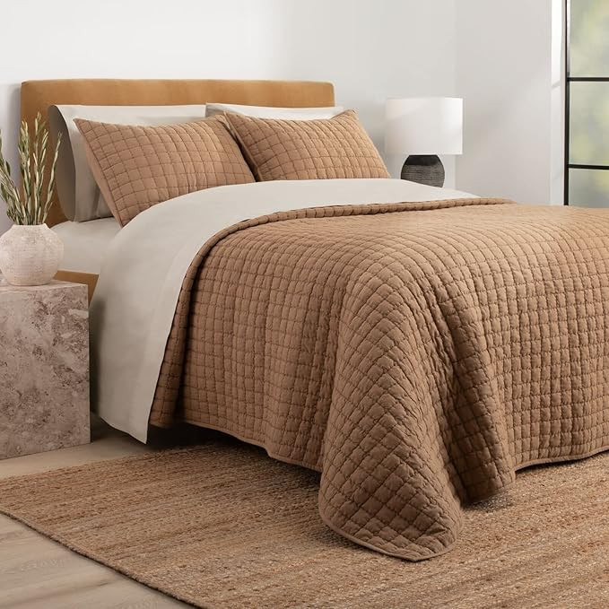 Nate Home by Nate Berkus Solid All-Season Cotton Textured Quilt Set | Breathable and Comfortable ... | Amazon (US)