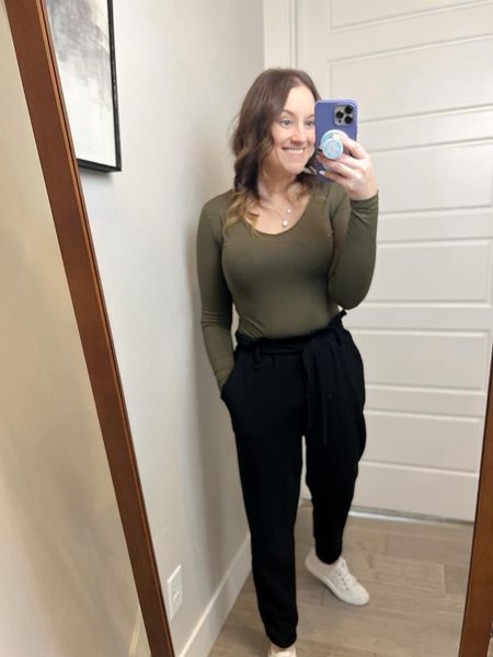 💣💥 CAN YOU BELIEVE THIS PRIME DEAL?! 💥💣 Steal Randi's chic look with this drop-dead gorgeous Long-sleeve Deep V-neck TOP 😍

And guess what? It's ONLY $7.70! That's right, you've read it right. At a whopping 69% discount, it's practically a steal!! 💸💸 And it's not just a pretty piece, it's pretty inclusive too! Yes, it goes UP TO A 5X! 🙌🎉

Pair it with the oh-so-comfy and stylish GRACE KARIN Women's Cropped Paper Bag Waist Pants, and you've got yourself the perfect work outfit that screams fashion-forward! These must-have pants are now available at 36% off! 🏷️

Embrace your curves like, Randi! 💕👗 Don't let this fantastic deal slip away. Click here NOW to upgrade your wardrobe for less! BE QUICK, before it's gone! ⏰💨

#LTKworkwear #LTKfindsunder50 #LTKxPrime
