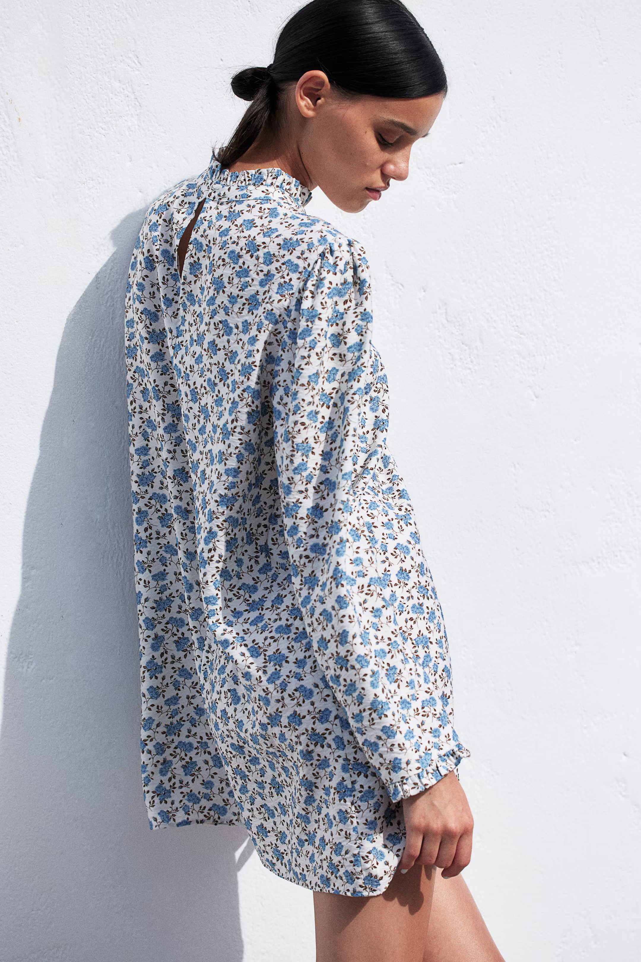 Ruffle-Trimmed Jersey Dress - Blue/floral - Ladies | H&M US | H&M (US + CA)