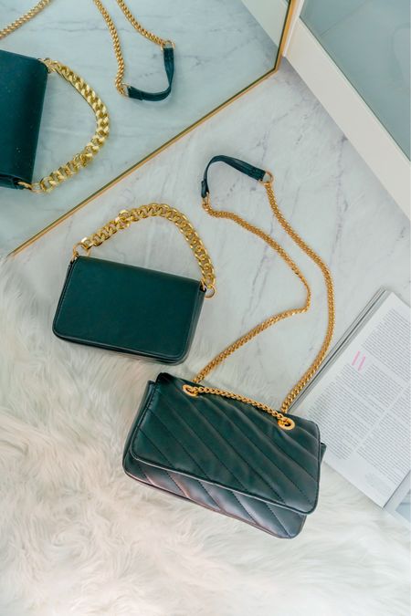 I love The Drop for trendy designer look handbags at more affordable prices!


#LTKfindsunder100 #LTKitbag #LTKfindsunder50