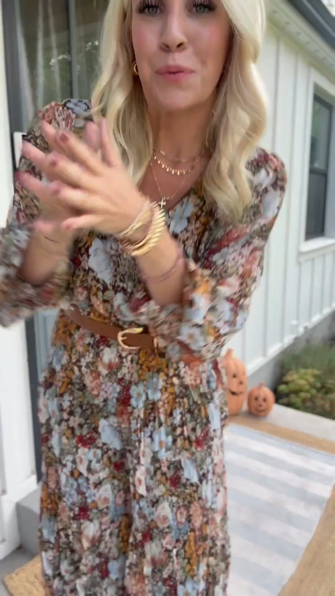 Here is the dress version!!

#LTKgrwm #LTKootd #LTKmomlife