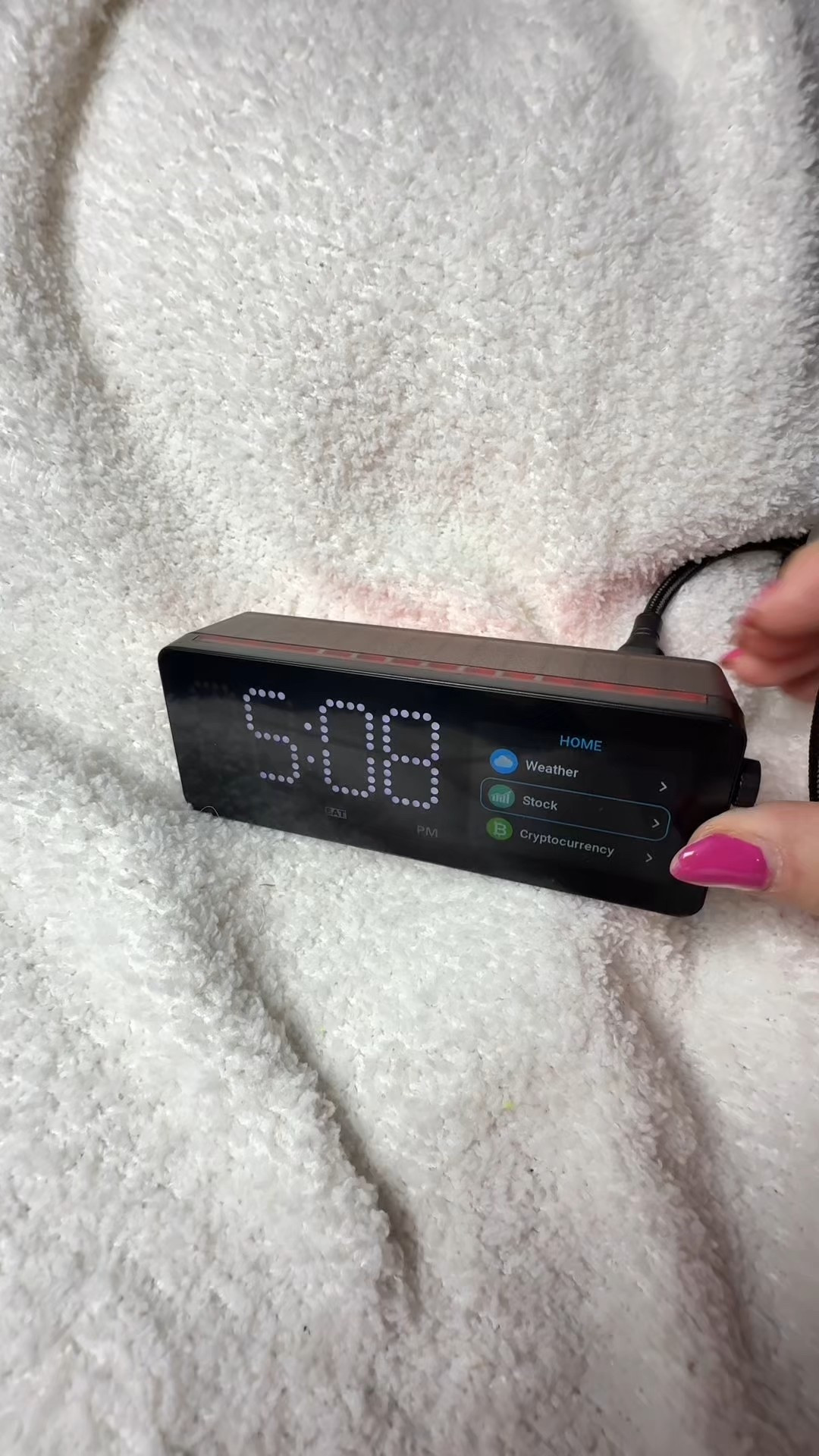 Mini Dock 7-in-1 USB-C Hub ⚡ Smart 2” IPS display, 10+ apps, 4K support, file transfer, device charging—all-in-one docking. 

#LTKGiftGuide #LTKCyberWeek #LTKHome