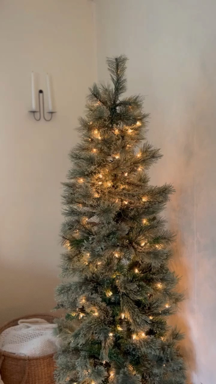 She is small, but she’s cute! 🌲✨

#LTKSeasonal #LTKVideo #LTKHoliday