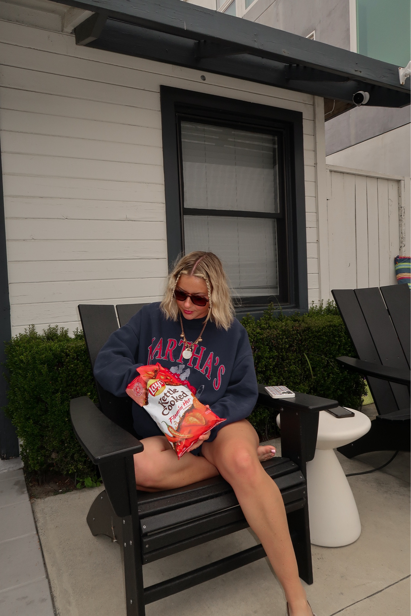 My favorite crew neck sweatshirt for summer 

#LTKStyleTip #LTKFindsUnder100 #LTKSeasonal