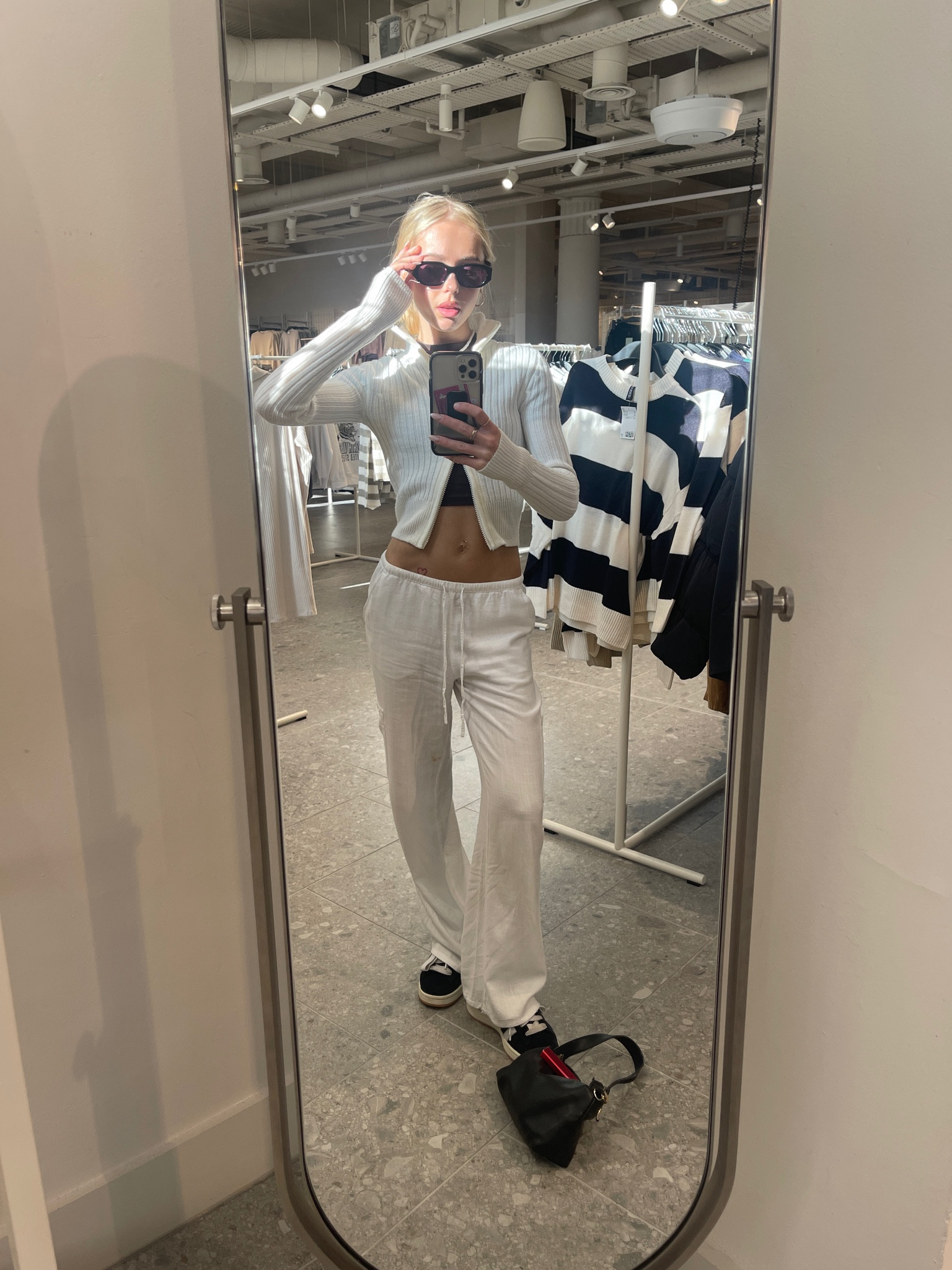 linen, monochrome, neutrals, sweater, fall, adidas originals 

#LTKeurope #LTKfindsunder50 #LTKSeasonal