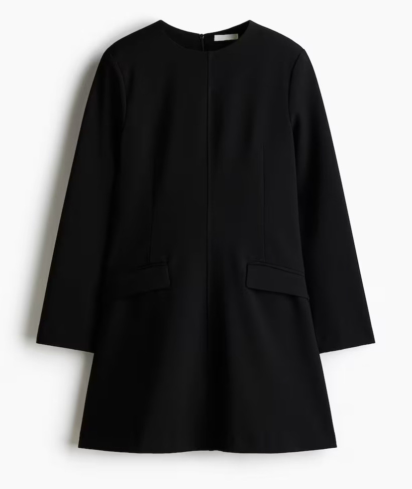 A simple, elegant dress. This of how you could style this with colorful shoes or some statement earrings. 


#blackdress #holidayparty #weddingguestdress #holidaydress #handm #LTKU #LTKOver40 

#LTKWedding #LTKHoliday #LTKFindsUnder50