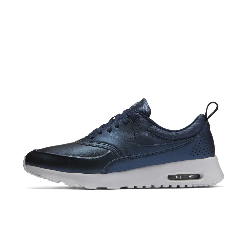Nike Air Max Thea SE Women's Shoe Size 5 (Blue) | Nike US