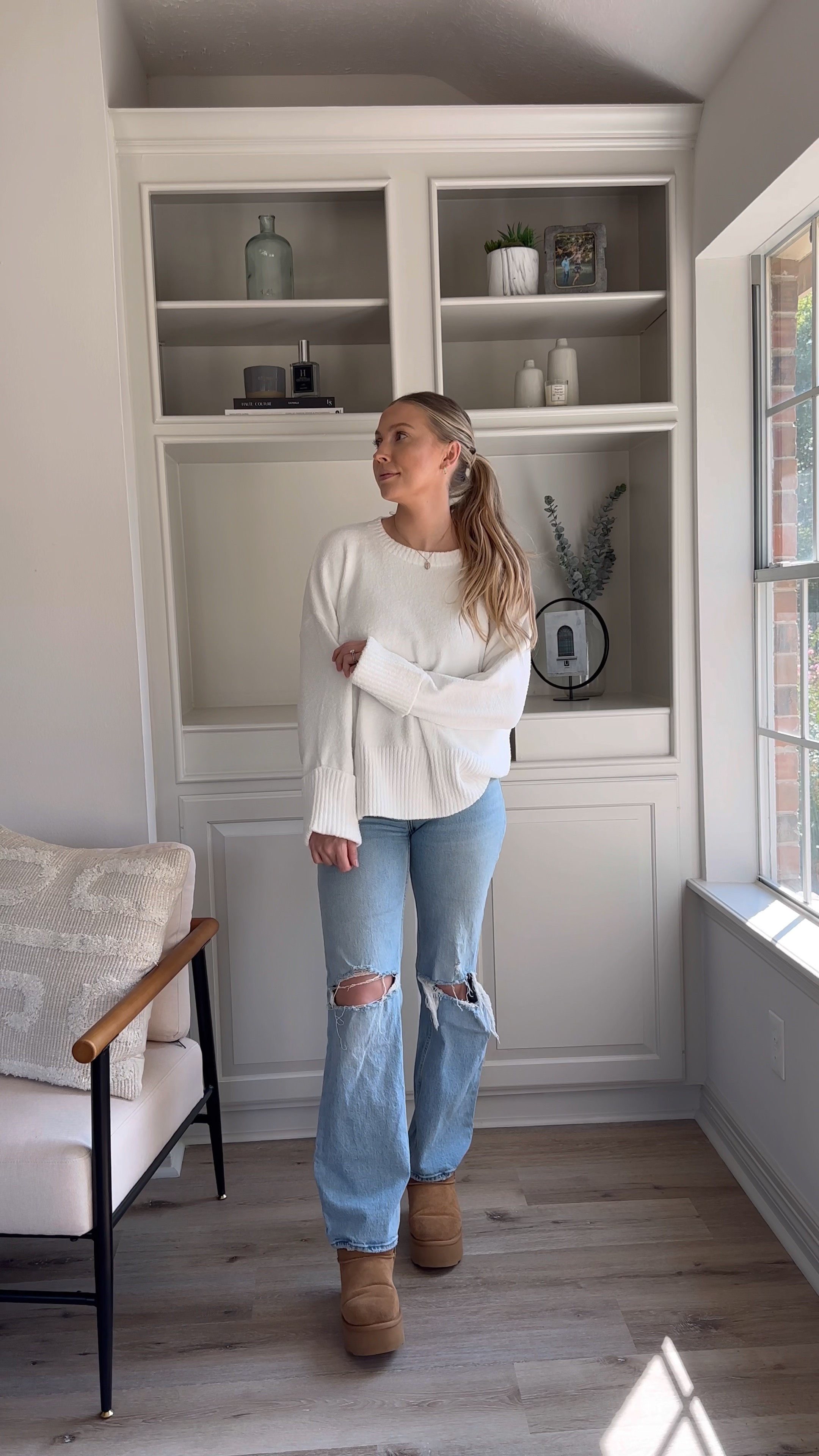 Fall Mom fit of the day - bump friendly 
Sweater in S
Belly band in M
Jeans size 27
Platform boots tts

#LTKSeasonal #LTKbump #LTKstyletip