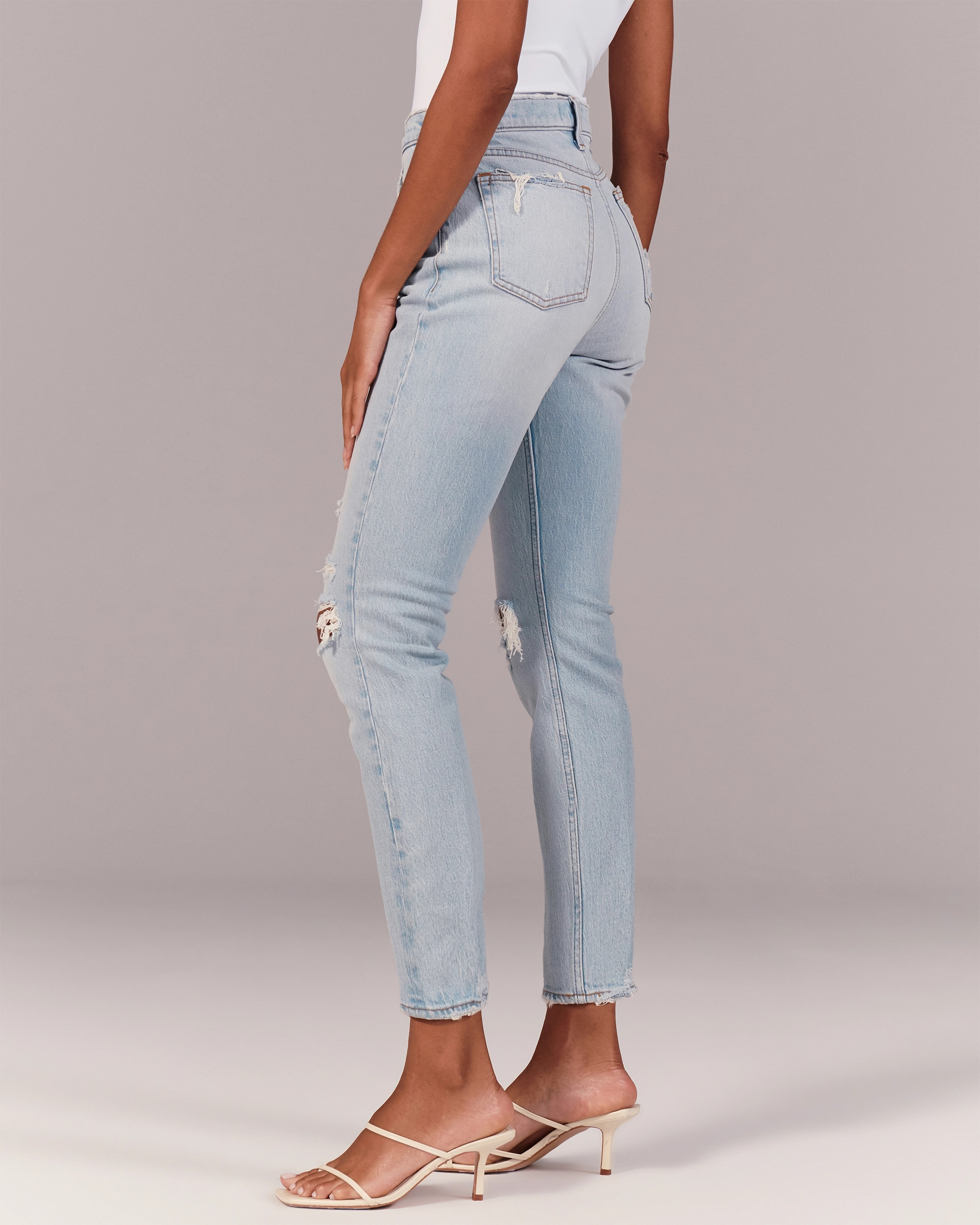 High Rise Mom Jeans | Abercrombie & Fitch (US)