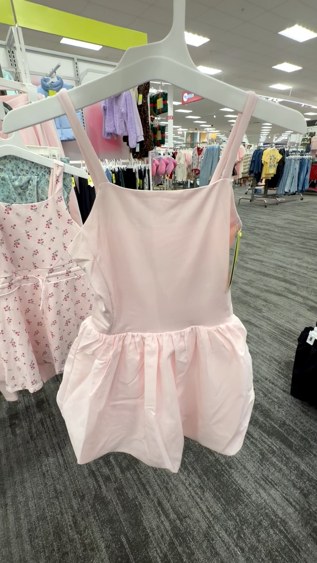 These active wear dresses are the cutest I’ve seen yet from Target! That bubble hem! The pleated, the floral!! Perfect!

#LTKActive #LTKKids #LTKootd