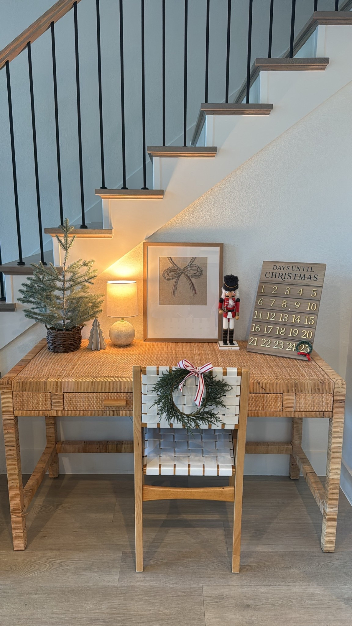 Loved styling this desk by our stairs for Christmas! If you’re looking for a Christmas countdown this one from Target is available again this year and I love it! 🎄

#christmas #holiday #home #target #targetholiday #holidayhomedecor #christmashome #wreath #christmastree #christmastree #nutcracker

#LTKHoliday #LTKHome #LTKStyleTip
