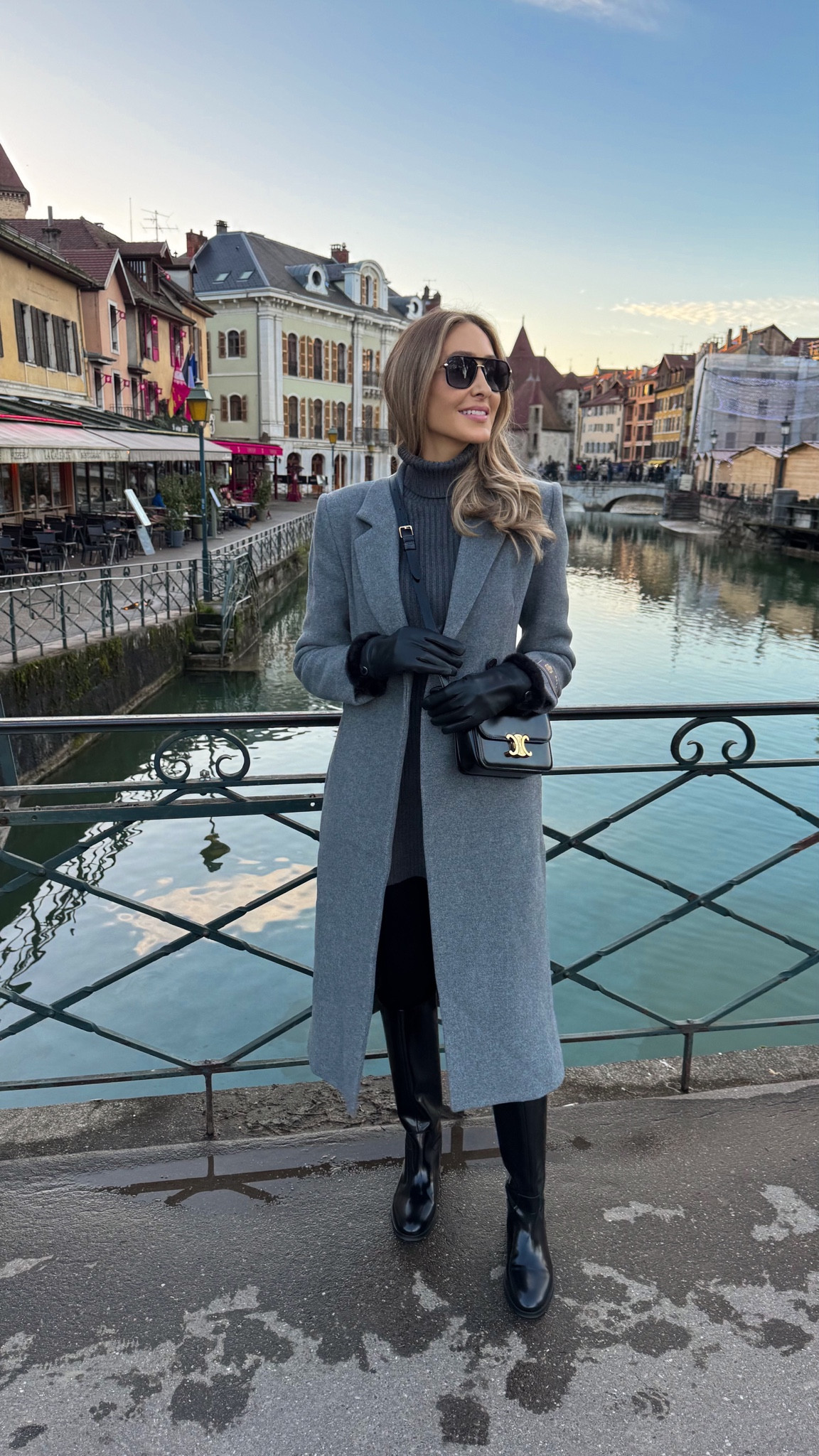 Winter outfit that I wore in Switzerland and I loved! Super comfortable and chic. Fits true to size and I’m wearing size small

#LTKU #LTKStyleTip #LTKSeasonal