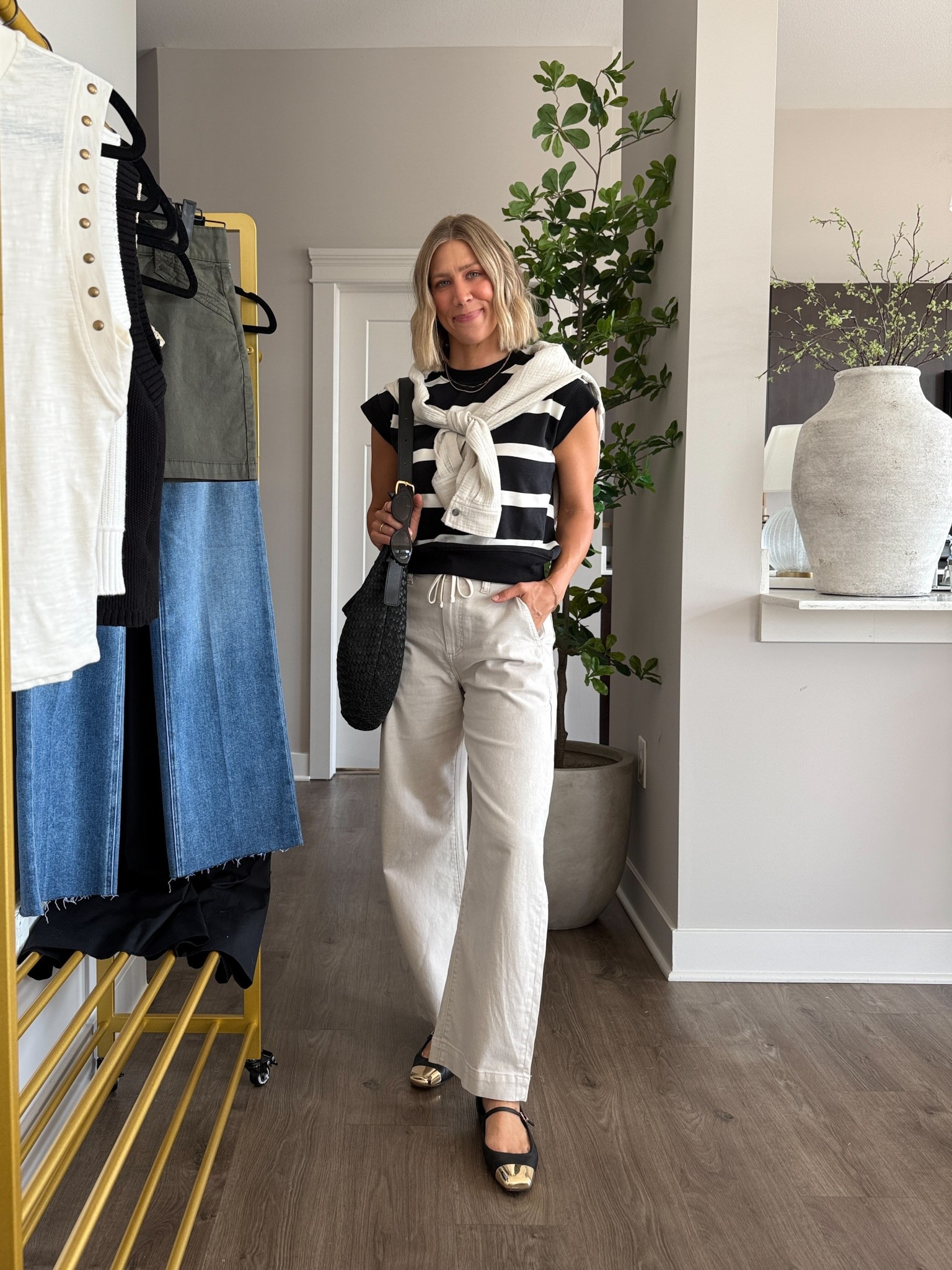 Wearing 25 pants, XS top, small jacket, flats tts 

@evereveofficial #everevepartner #everevestyle 

#LTKStyleTip #LTKOver40 #LTKFindsUnder100