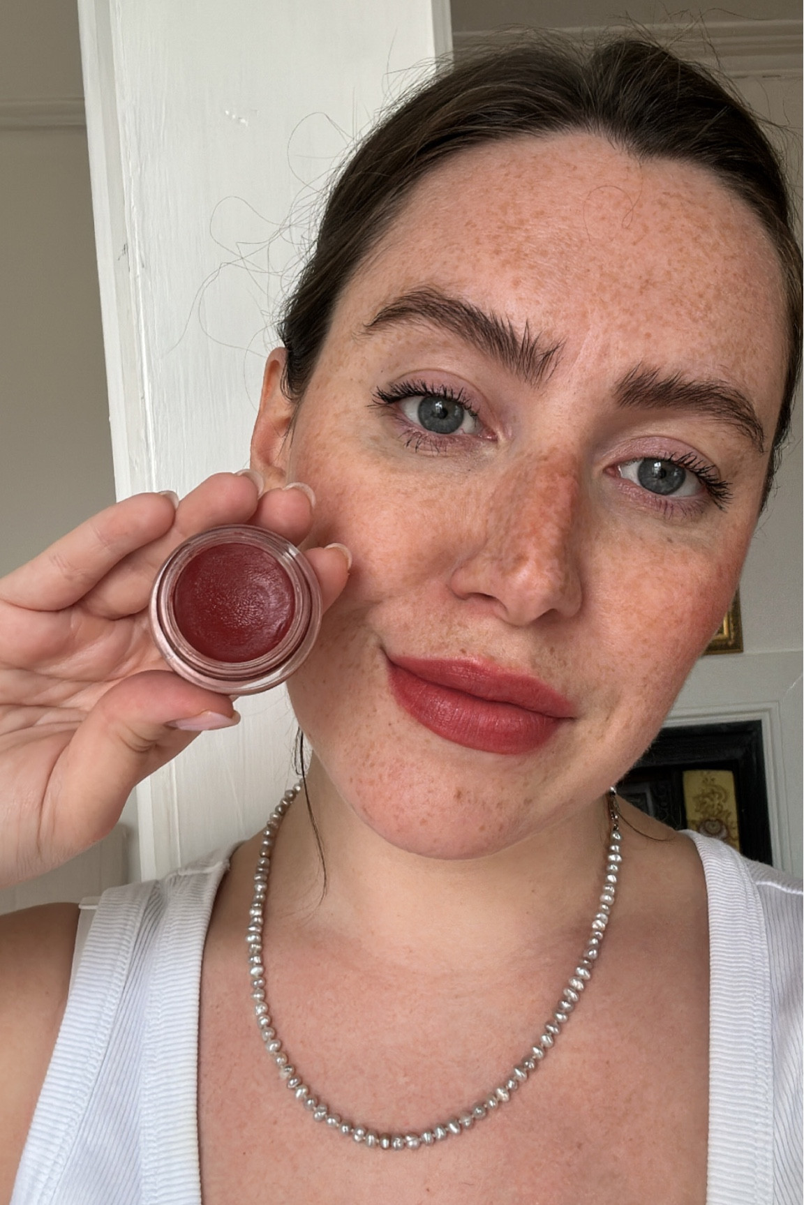 The perfect berry red 💗
Good for the cheek and lips 👄 

#LTKFind #LTKSeasonal #LTKbeauty