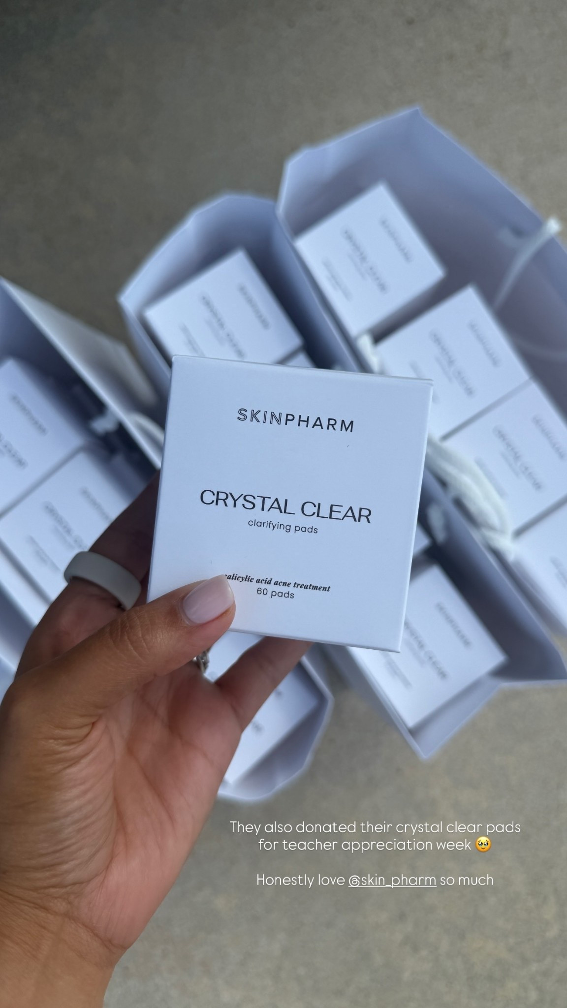 Honestly love @skin_pharm crystal clear pads! Will include this as my gift for teacher’s appreciation gift

#LTKBeauty #LTKselfcare #LTKMothersDay