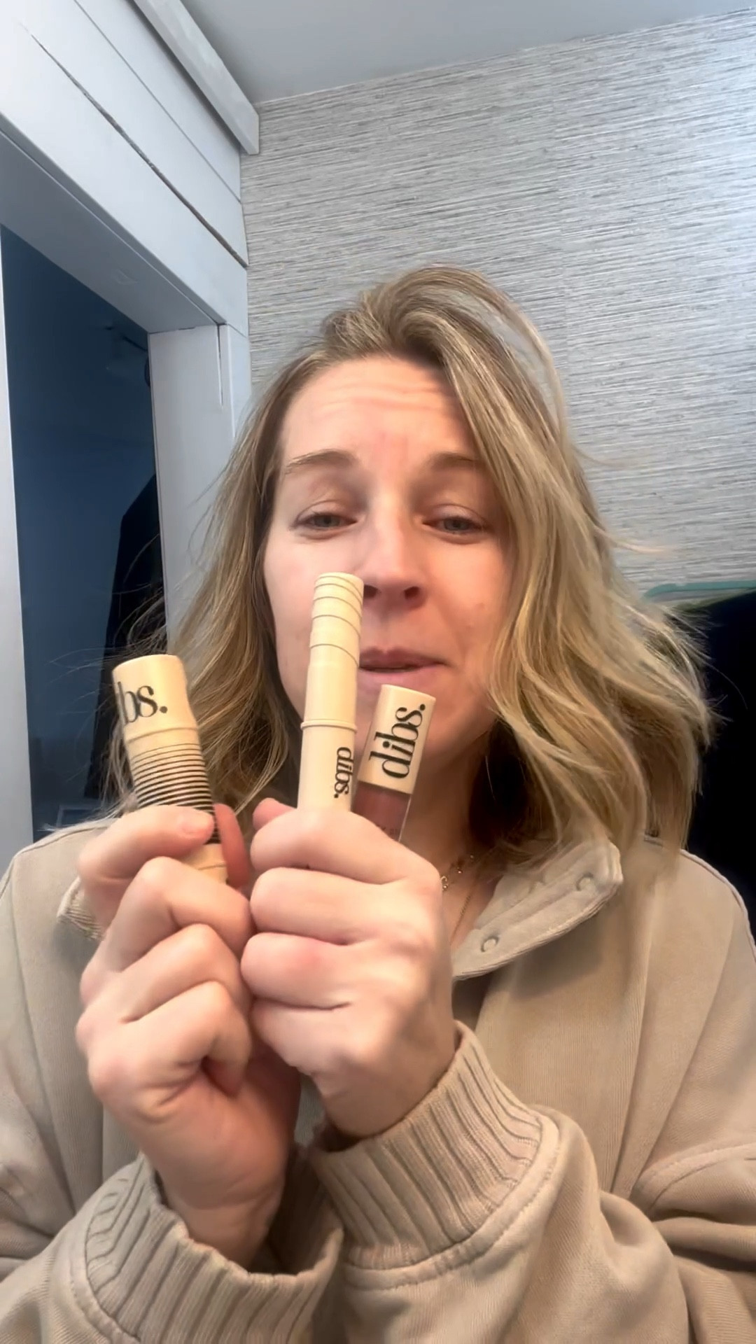 GRWM beauty edition. 
Product info:
Glycine Serum: Protect skin and visibly reduce signs of premature aging including fine lines, wrinkles and uneven skin tone. Formulated with a 20% Antioxidant Complex featuring Vitamins C and E and Squalane to boost skin's moisture.
it cosmetics day cream: What it is: An anti-aging moisturizer for sensitive or aging skin that works to repair the skin barrier while improving skin firmness and plumpness.
Skin Type: Normal, Dry, Combination, and Oily 
Skincare Concerns: Dark Spots, Fine Lines and Wrinkles, and Loss of Firmness and Elasticity
Foundation: Light Medium
Lip liner: girl talk
Gloss: Mims
Blush: Full Deets