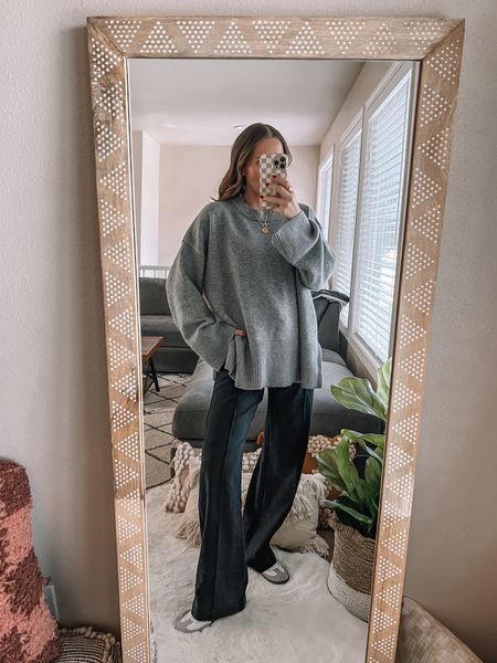 Teacher outfit idea🍎 wearing a medium sweater (sized up, but could have done tts) and xs pants 

Teacher style | classroom style | classroom outfit | outfit ideas | workwear | teacher outfits | what to wear 



#LTKstyletip