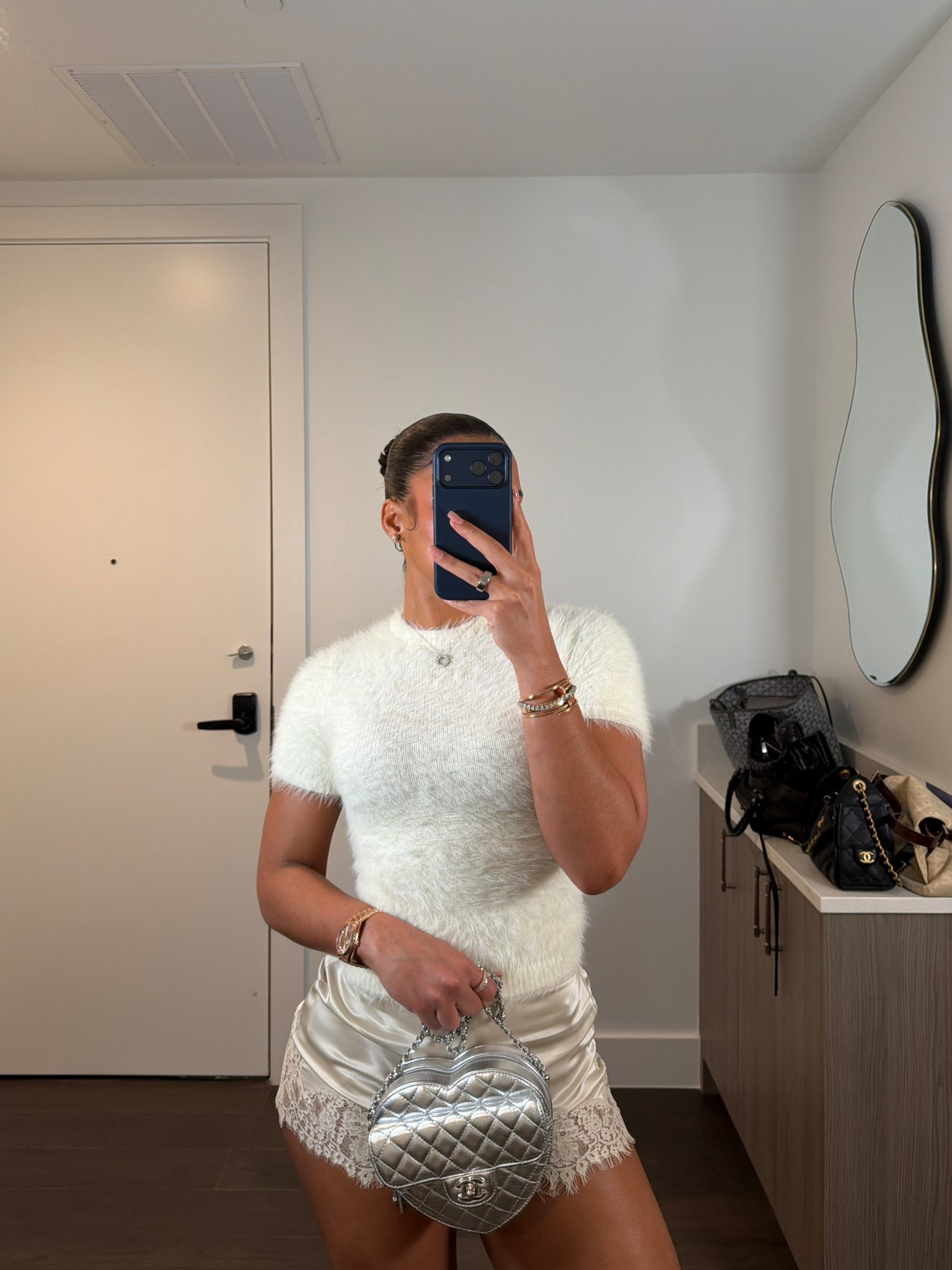 OOTN! Top is old from KHY so I linked similar!
I got an XS in the shorts & top! 