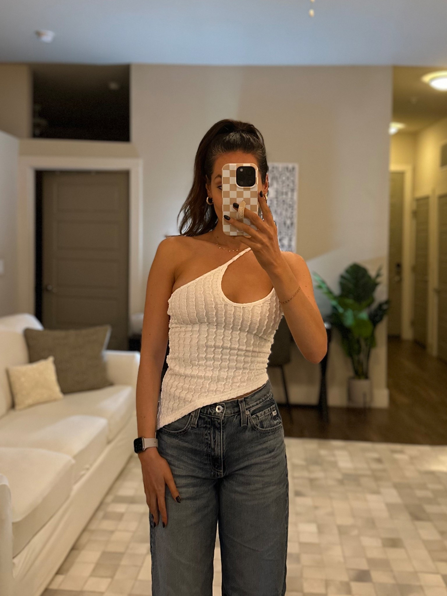 Edited top
Nordstrom find
Florida fits 

Loopy phone case 10% off with carolinelawley 

#LTKFindsUnder50