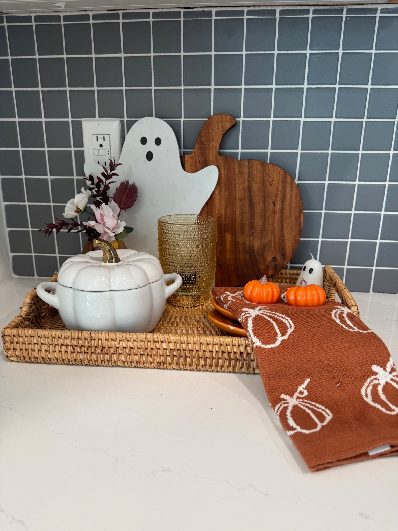 This new addition to my kitchen counter is perfect for seasonal transitions. Currently fall decor from Amazon but will soon be Christmas decor!

#LTKFallSale #LTKHome #LTKSeasonal