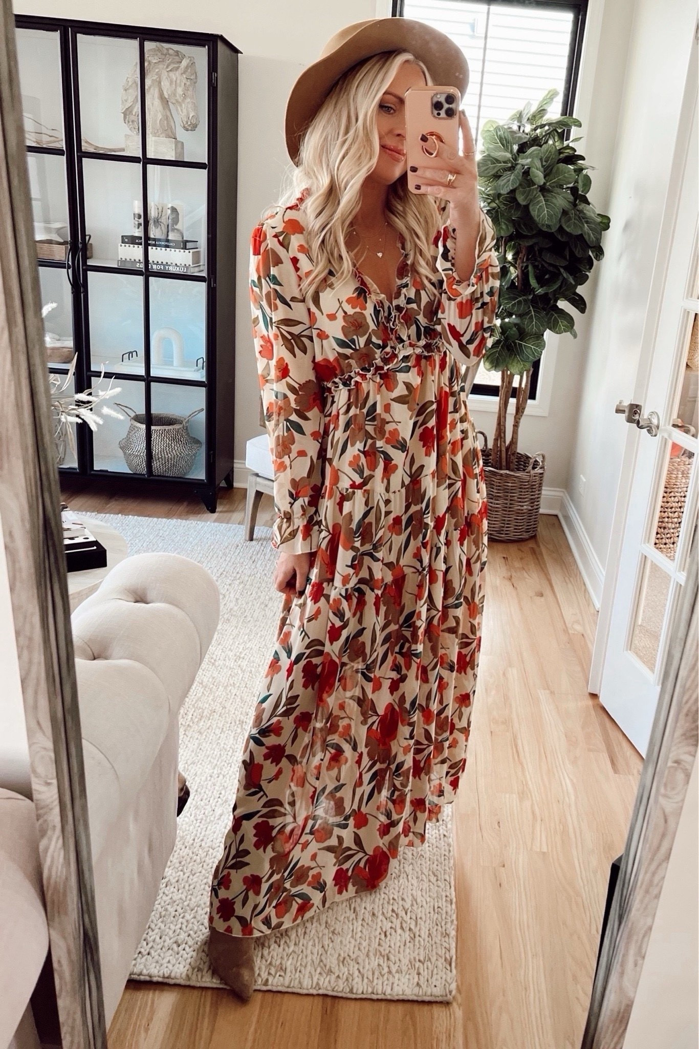 Amazon fall dress! Can be great for family photos and into the fall season. Comes in more colors and short sleeves! 

Runs TTS, wearing small. 


#LTKStyleTip #LTKFindsUnder50 #LTKSeasonal