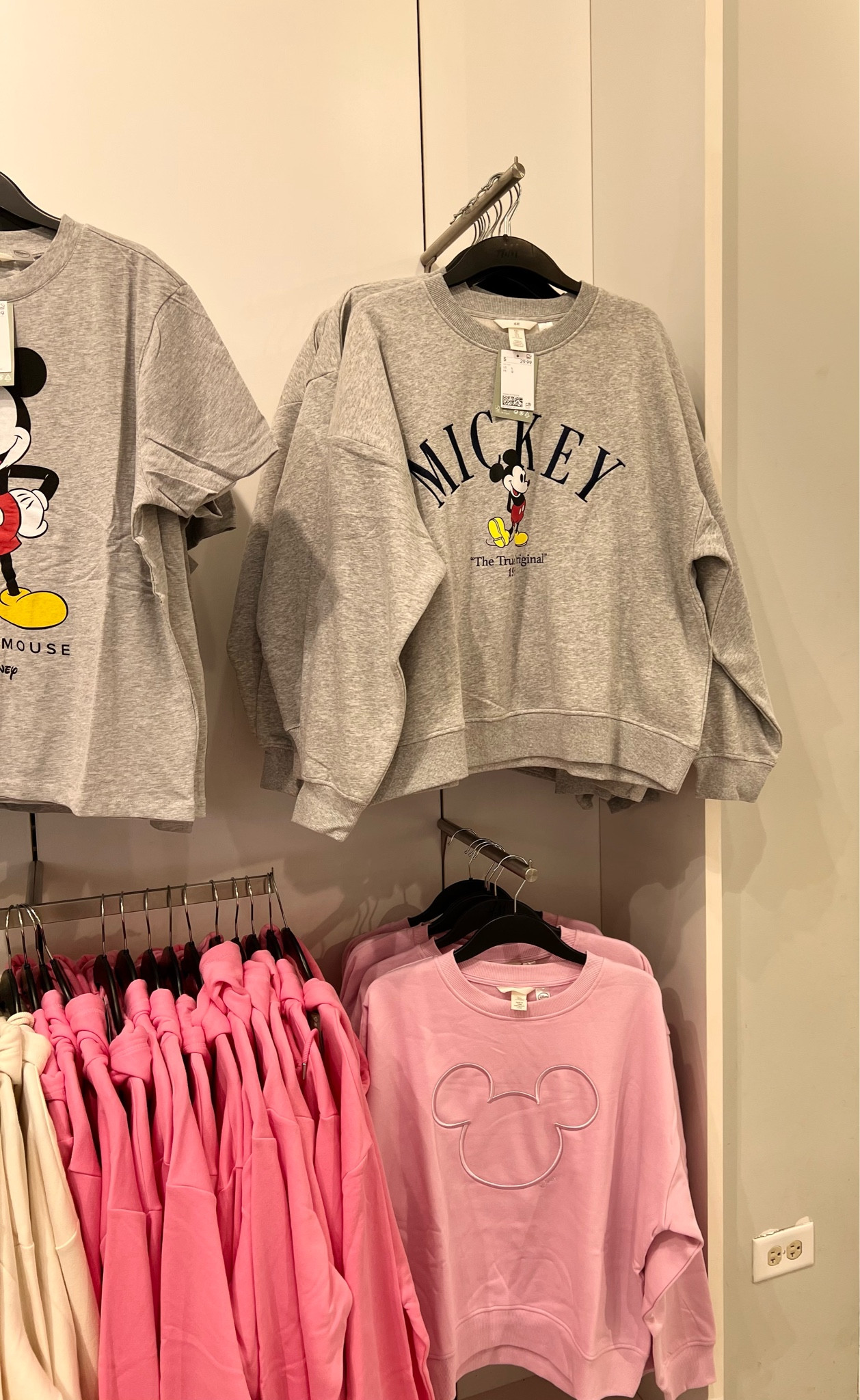 Holidays at Disney °0°

#LTKfamily #LTKHoliday #LTKSeasonal