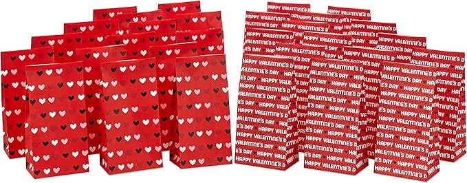 Hallmark Valentine's Day Paper Treat Sacks (30 Bags: Happy Valentine's Day, Hearts) for Classroom... | Amazon (US)