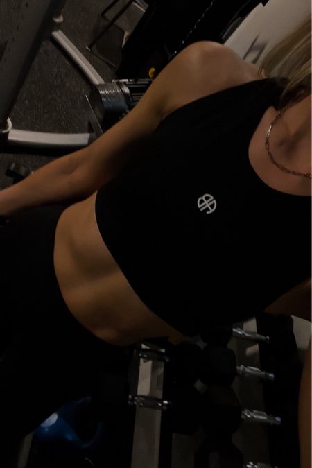 Workout fit. Anine Bing.  Lululemon. Home gym. #LTKMostLoved

#LTKover40 #LTKfitness