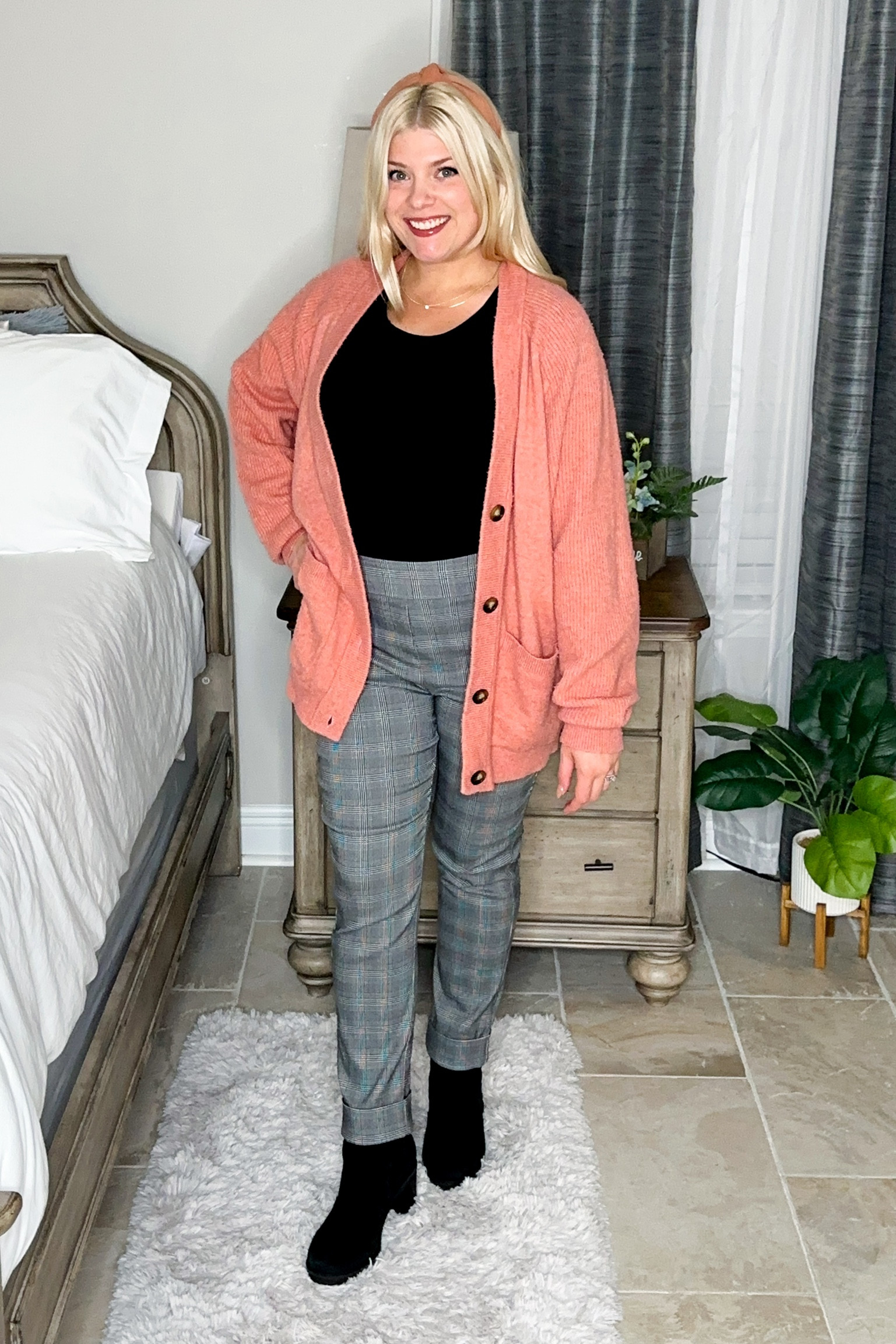 Bodysuits provide a seamless base for layering and pair perfectly with colorful thick knit sweaters and cardigans. 💗 #FallOutfits #PinkSweater #PinkCardigan #BlackBodysuit

#LTKsalealert #LTKSeasonal #LTKxPrime