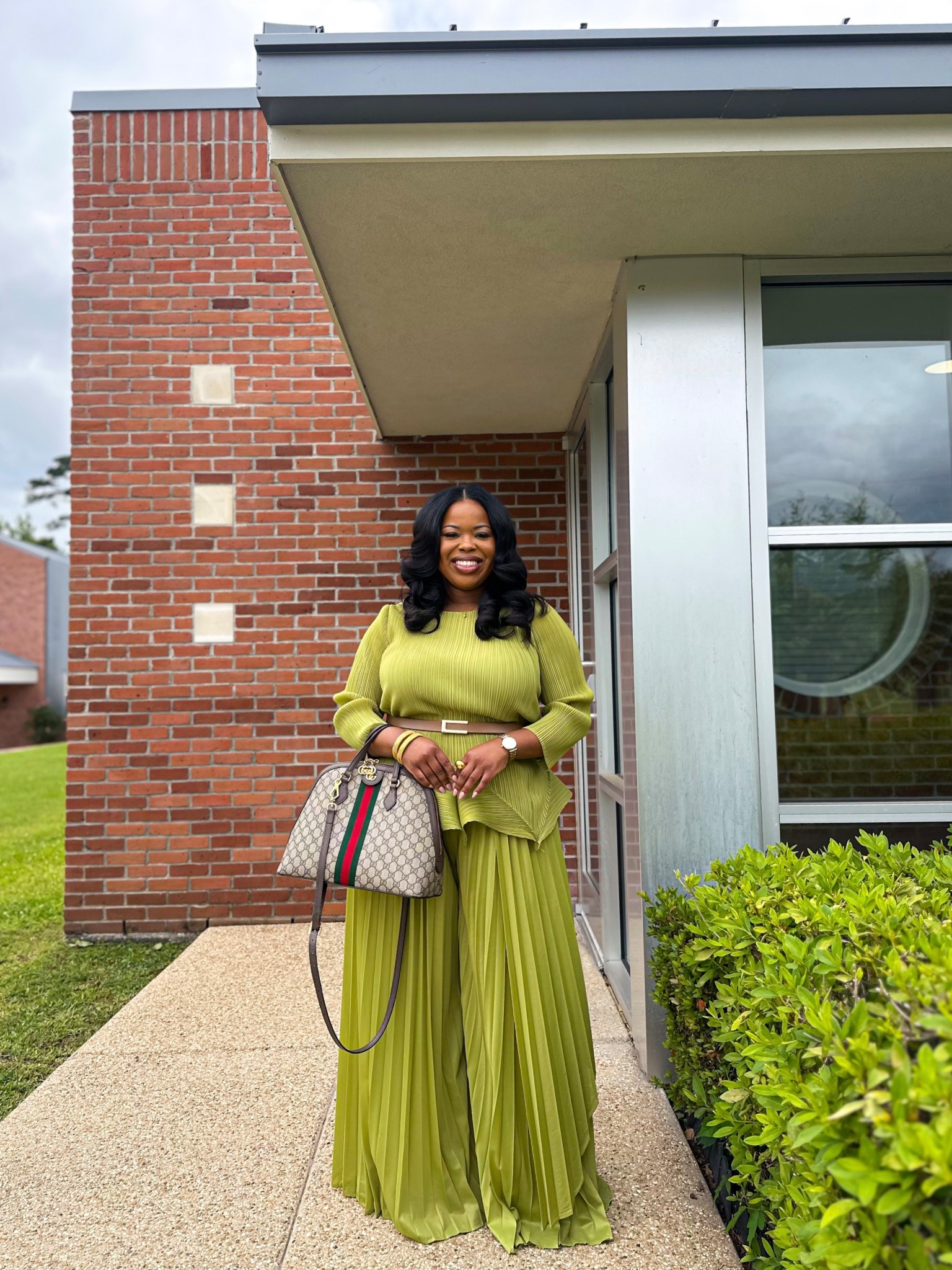 Happy Mother’s Day! OOTD. 💕🌷loving this 2 piece set by @shopashro! They carry sizes 6-26!! #iamashro #ashrostyle 

#LTKPlusSize #LTKStyleTip #LTKMidsize