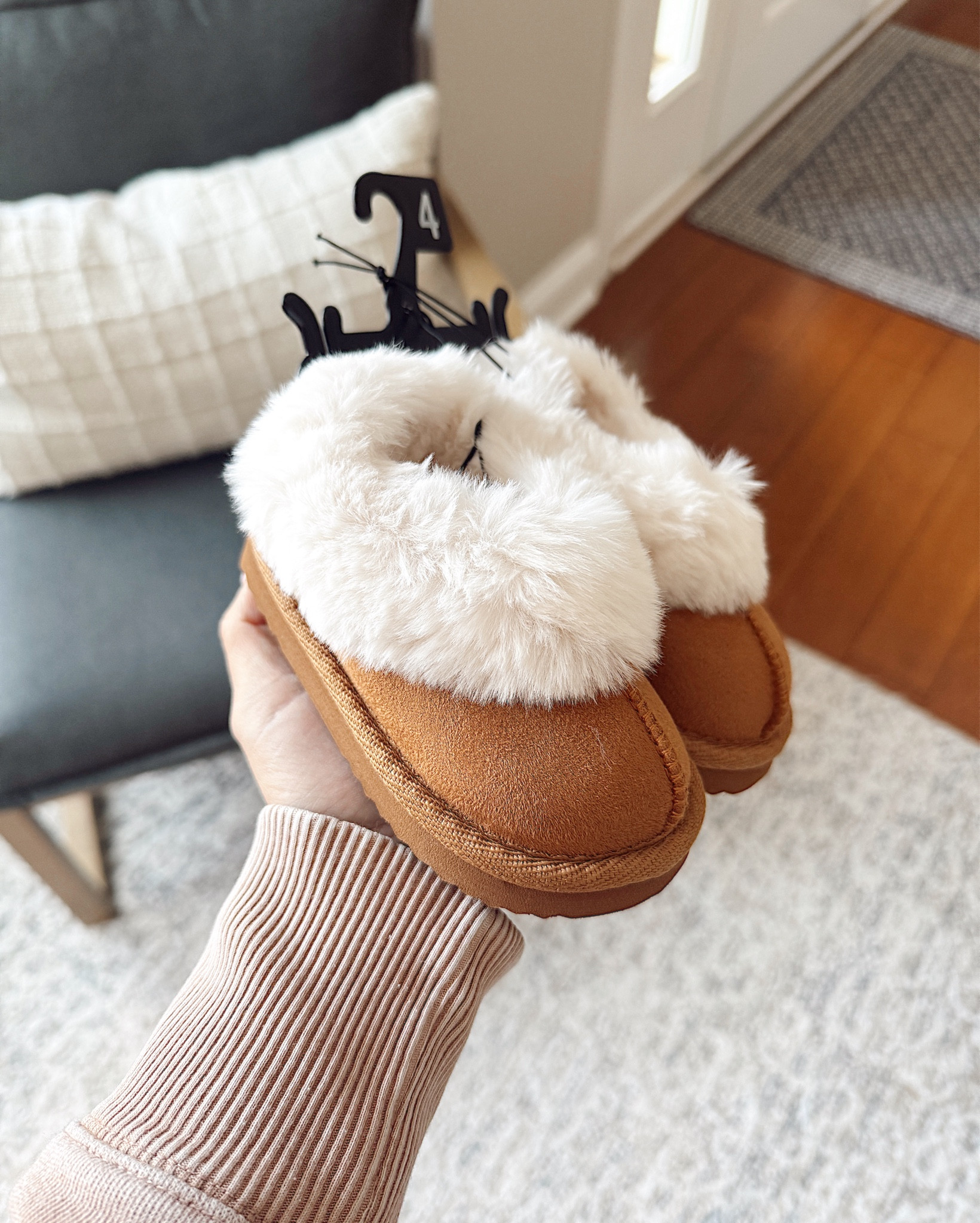 Just got in the CUEST toddler girl slippers from Walmart for Wes! I bought her an Amazon robe to go with them for her birthday. 🥹🫠 I’ll link both! 

#LTKKids #LTKSeasonal #LTKFamily