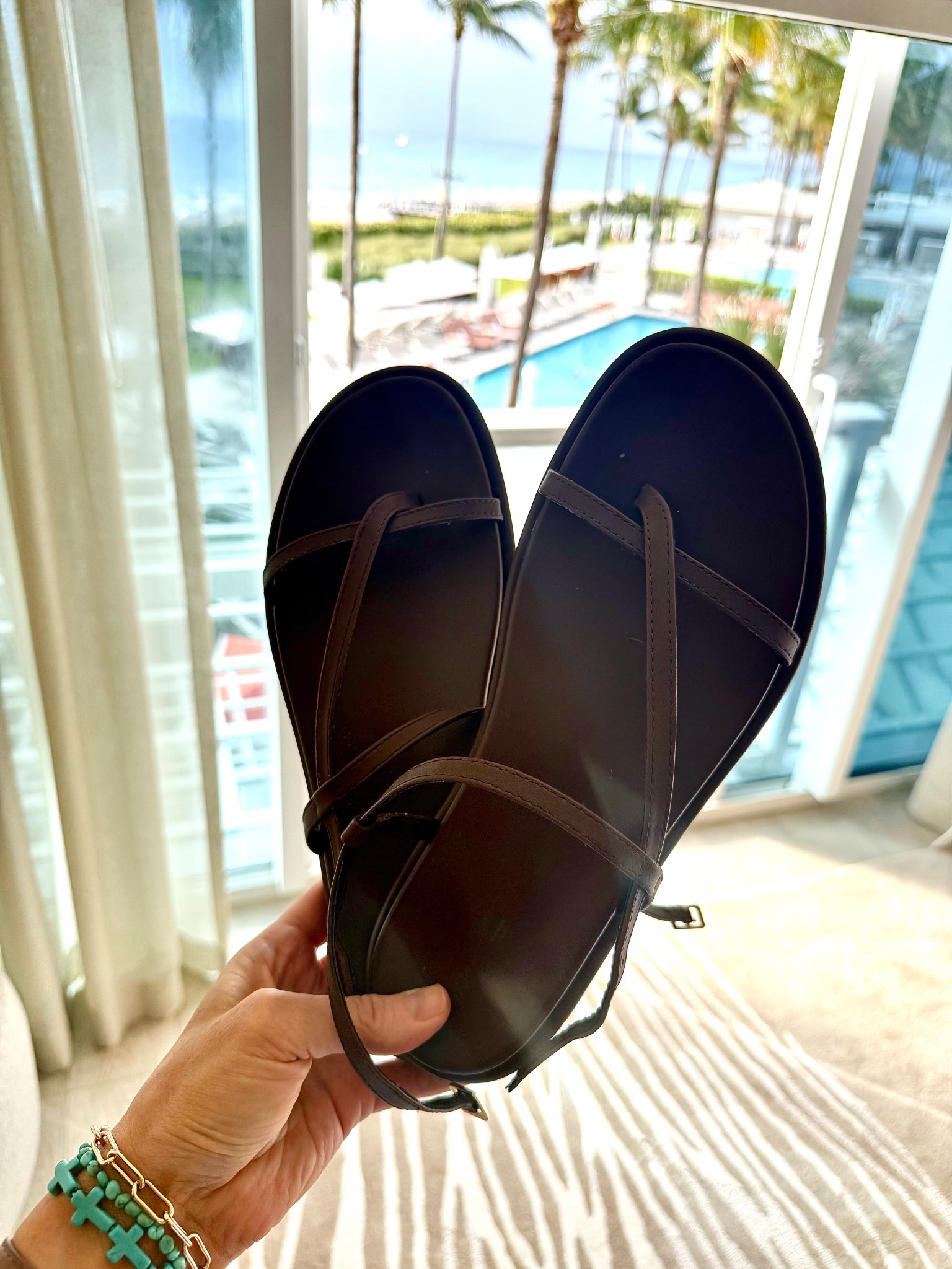 Fantastic sandals!!
Bought these brown and black last minute for a beach trip and they were perfect!! Very comfortable and go with everything! AND they pack flat. I found them to be true to size. 




#LTKOver40 #LTKTravel #LTKSaleAlert
