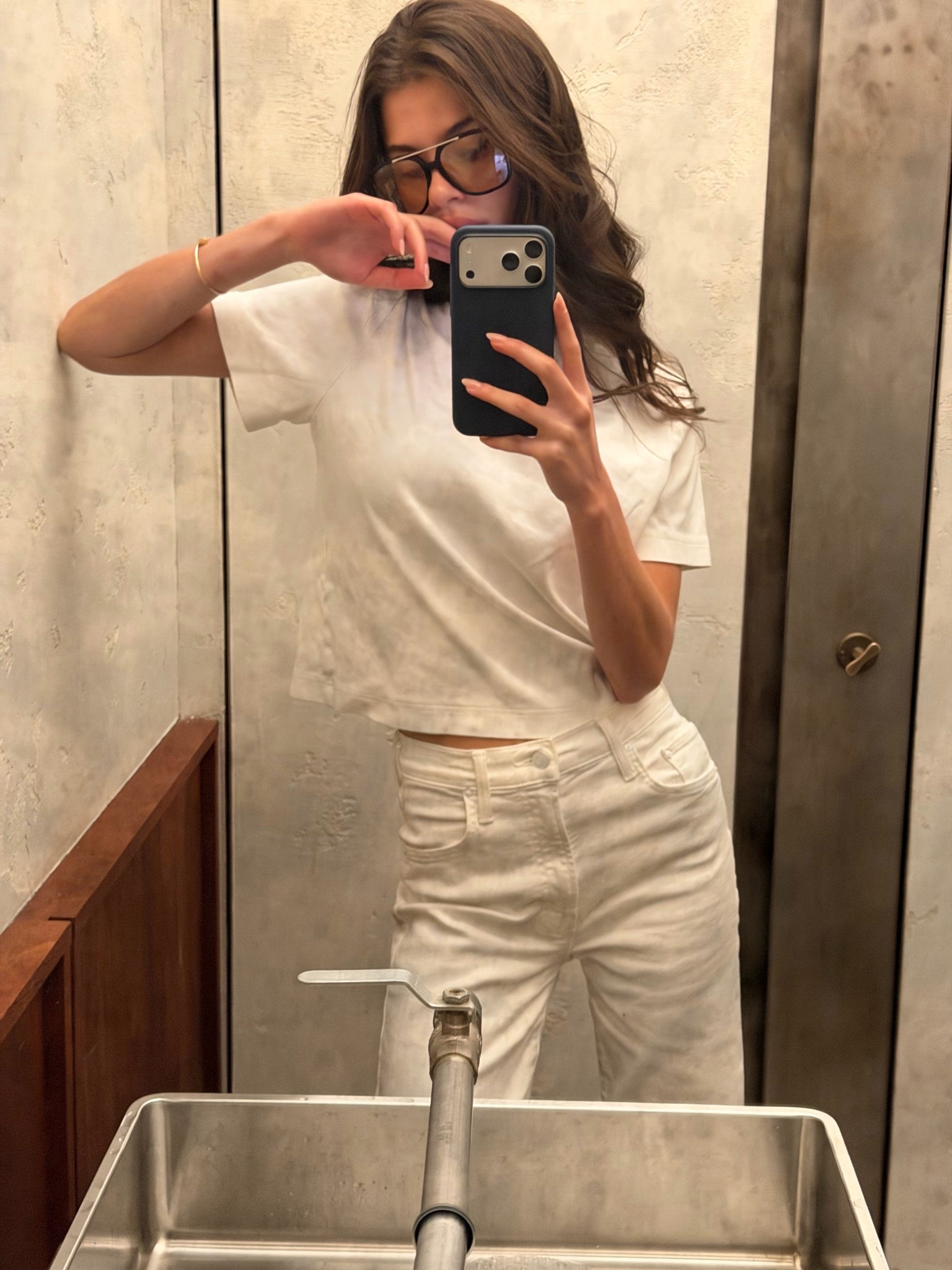 All white look & oversized glasses 

#LTKBeauty #LTKSeasonal #LTKStyleTip