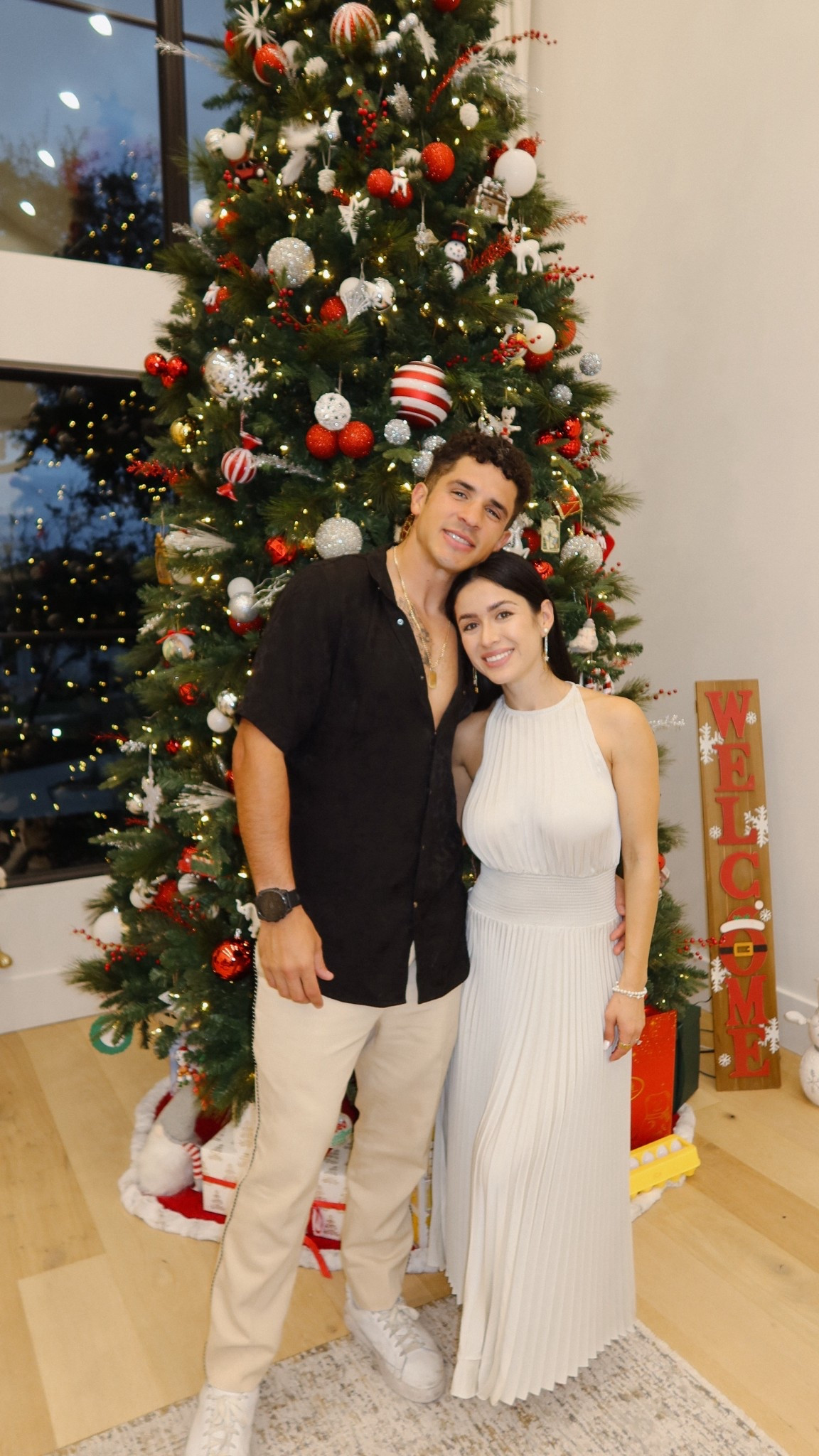 So much to be thankful for this holiday season! ❤️ #LTKHoliday #LTKSeasonal #LTKOOTD #LTKFamily #LTKMens #LTKHome

#LTKHoliday #LTKootd #LTKHome