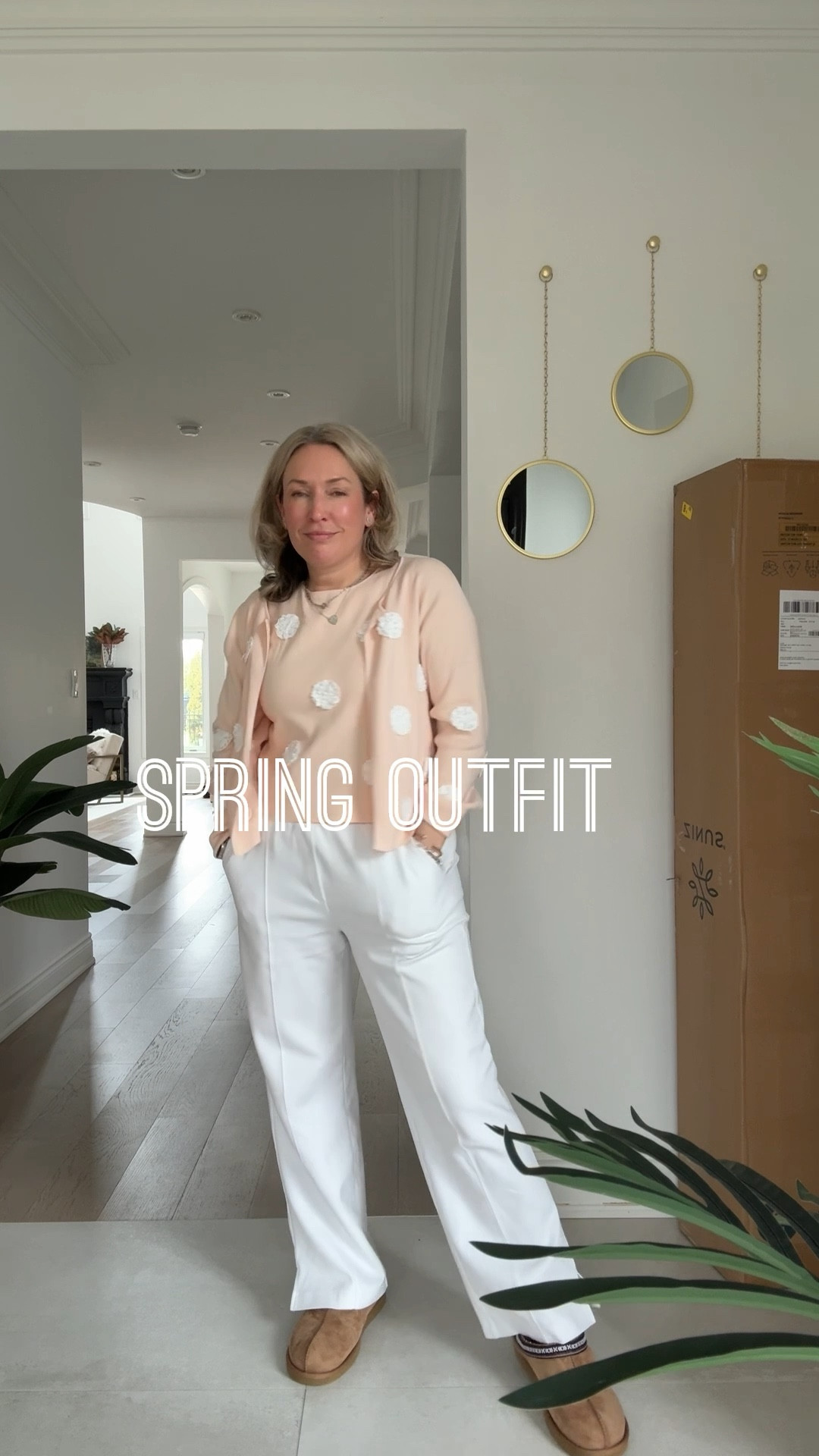 Spring outfit. Some of the cutest and most comfortable bite pants that can be worn all year round. 

#LTKcanada #LTKfall #LTKsummer