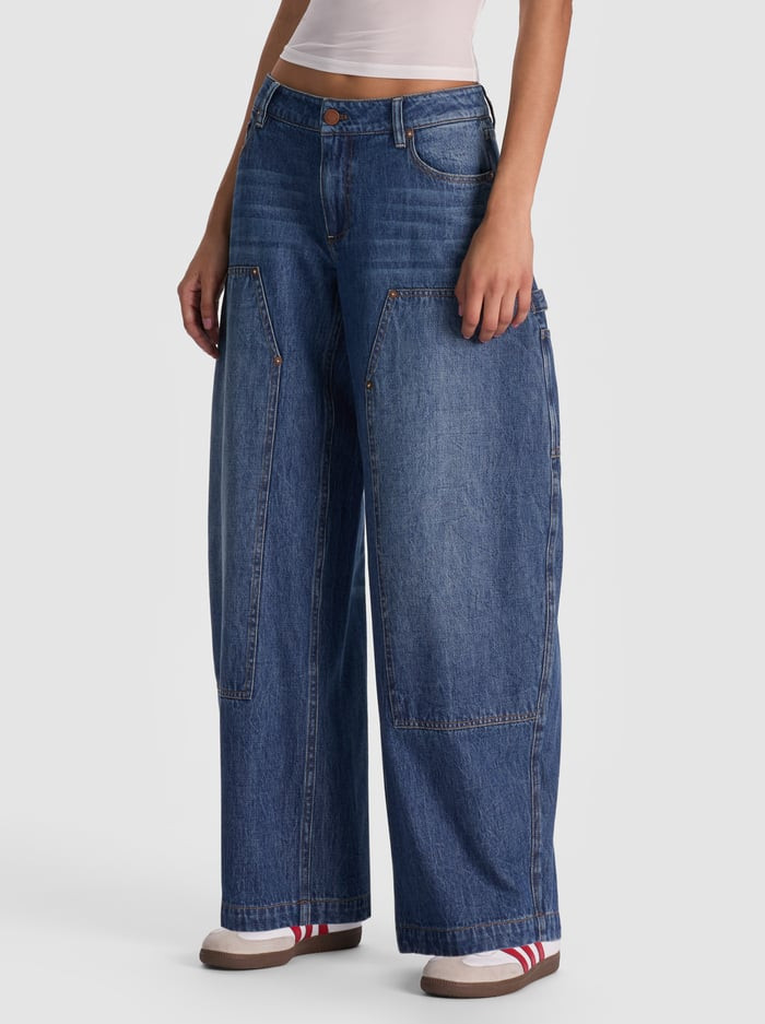ANDIE CARPENTER BARREL JEAN | Alice + Olivia