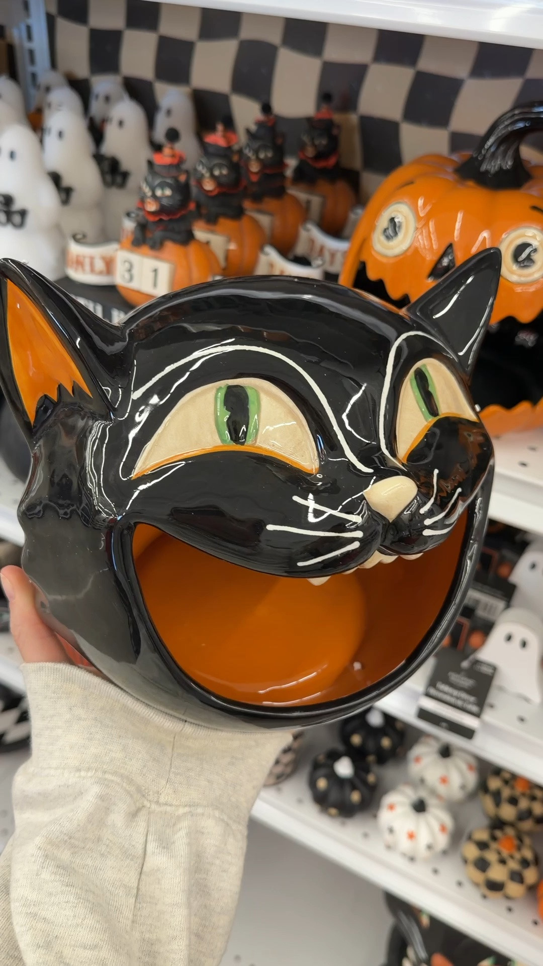 Black Cat Head Ceramic Candy Bowl🖤

#LTKHome #LTKKids #LTKSeasonal