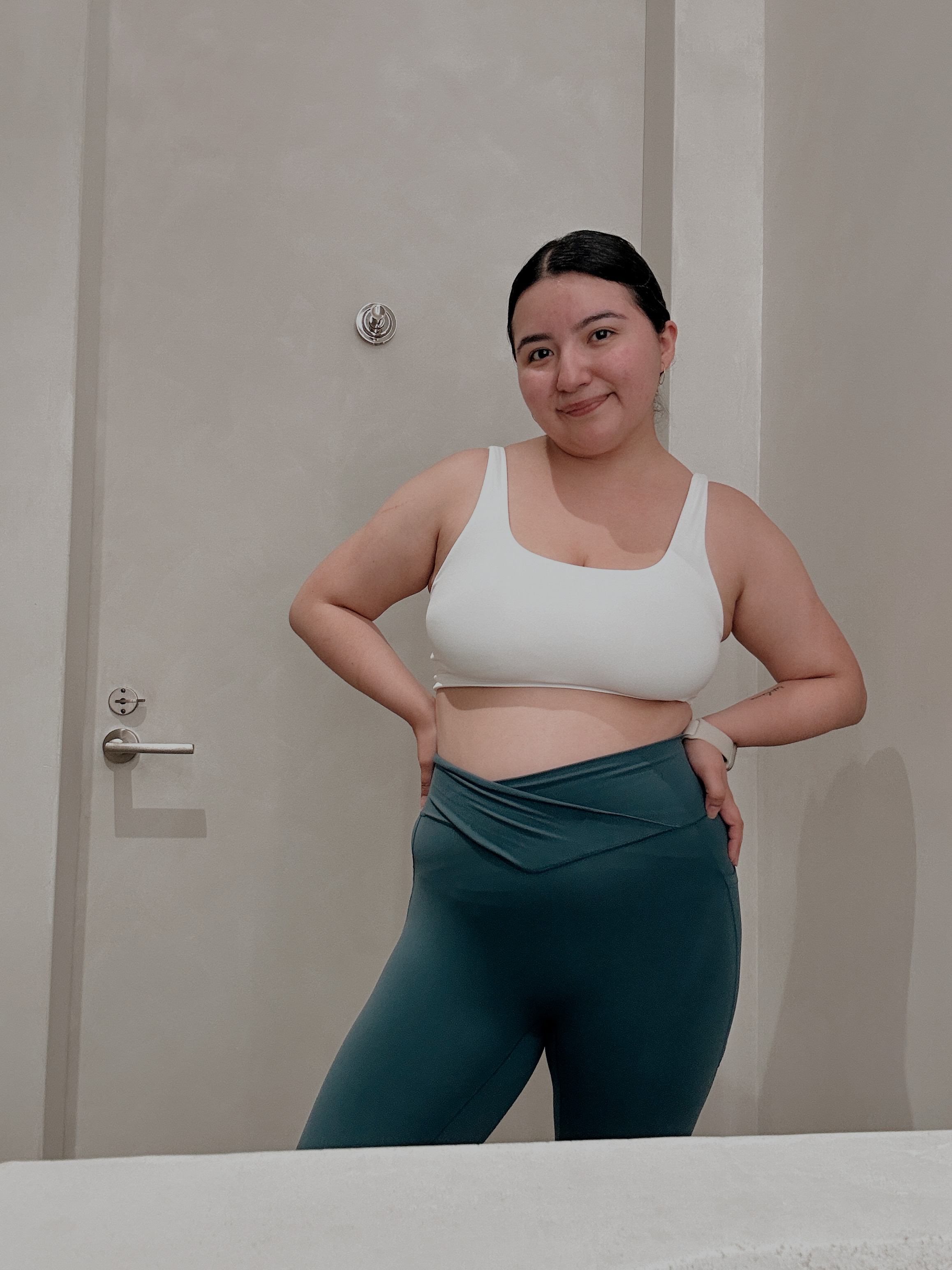 Halara leggings 

#LTKFitness #LTKActive #LTKMidsize