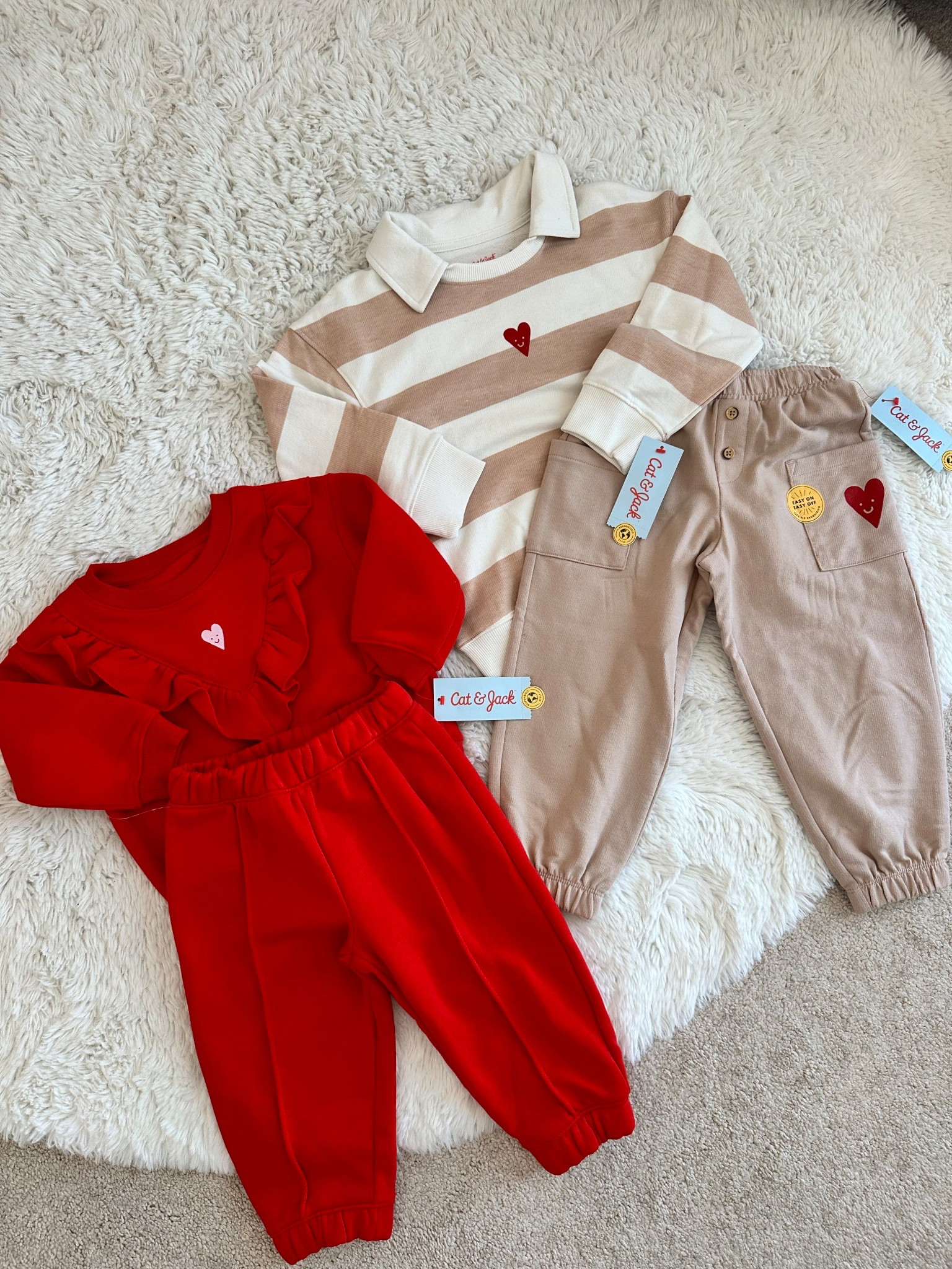 The cutest matching sibling sets for Valentine’s Day - I had to grab these 😍 #targetfind #catandjack #matchingset #matchingsiblings #ltkmom #valentinesday #toddlermom #momof2 