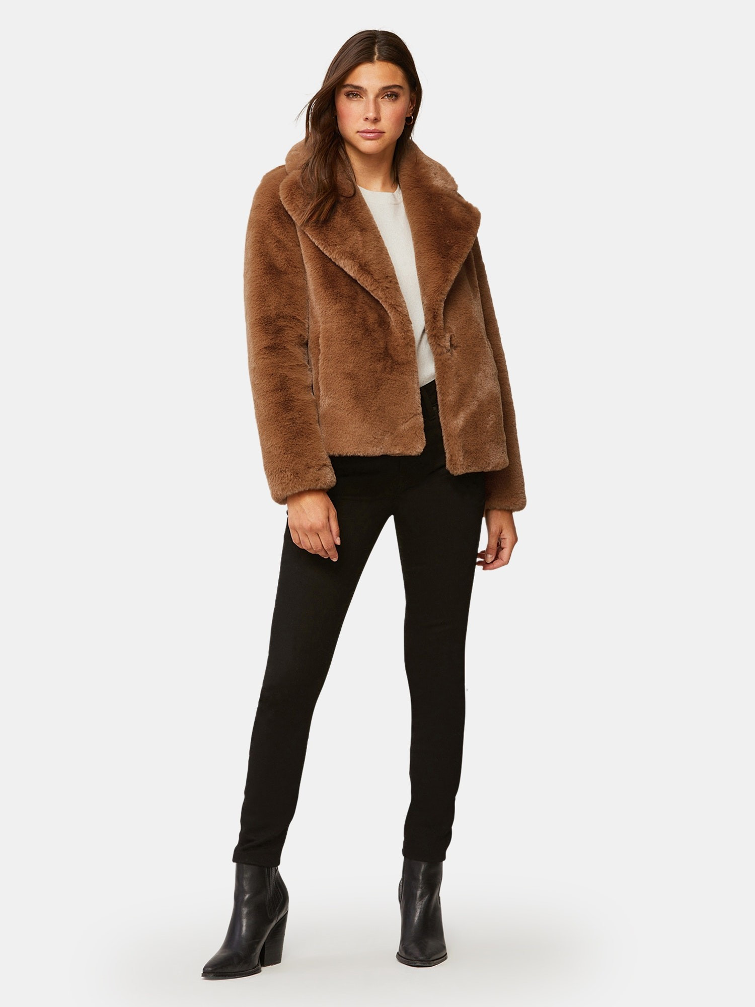 Emanuela Jacket | Verishop