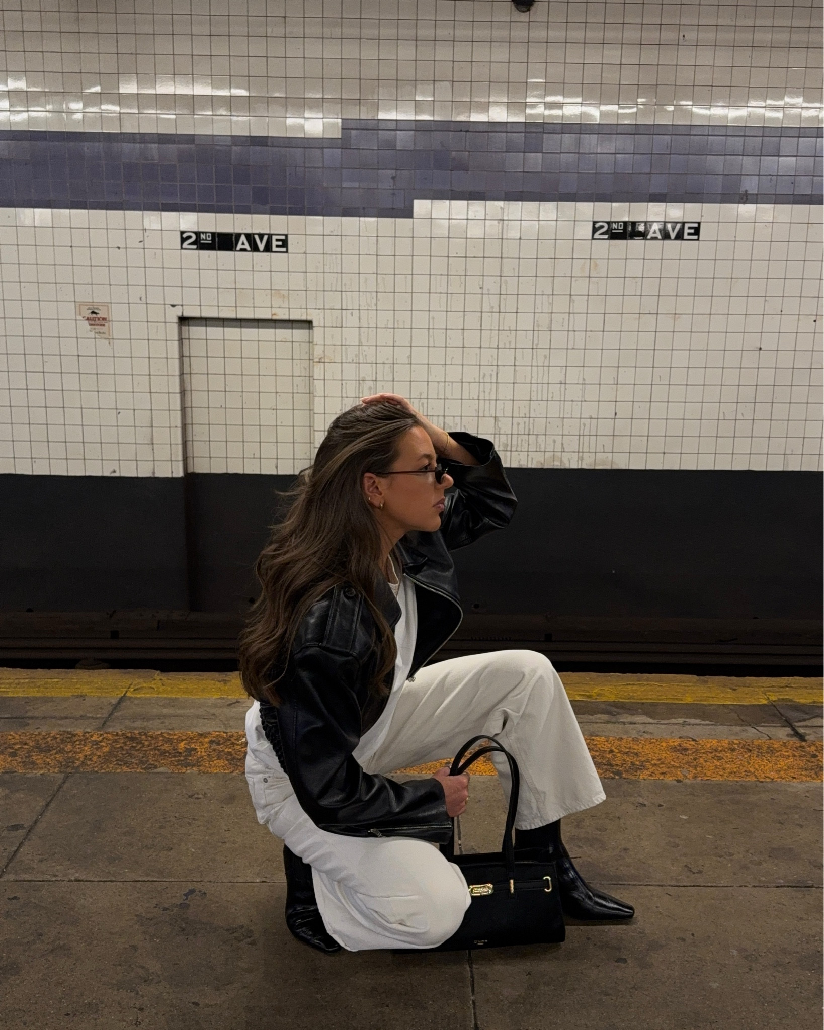NYC uniform, white denim, leather, and @dune_london bag and boots repeat 

#DuneLondon #StartWithTheShoes 

#LTKuk #LTKautumn #LTKtravel