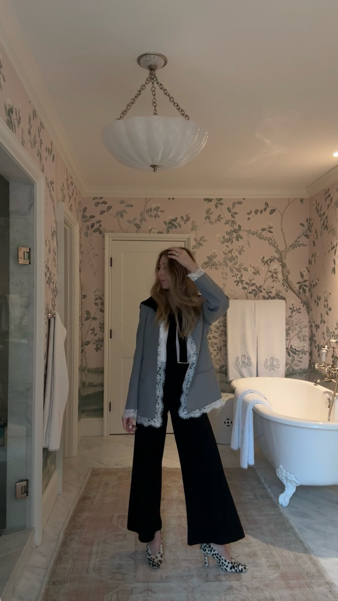 Easy and comfortable but slightly dressy. Good work outfit, or perfect if you’re headed for a day of appointments. 

In XS / 1 in the pants and sweater (use EMILY15 for a discount), and sized up to a small in the blazer. 

#LTKgrwm #LTKootd #LTKdayinmylife