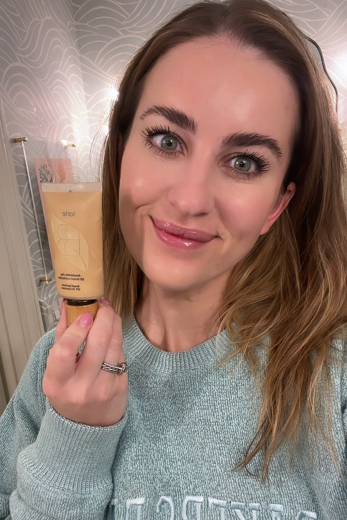 5 minute makeup 
Quick makeup routine , grab , daily makeup , tinted sunscreen 

#LTKfindsunder50 #LTKxSephora #LTKbeauty