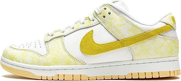 Nike Women Dunk Low Sneakers | Amazon (US)