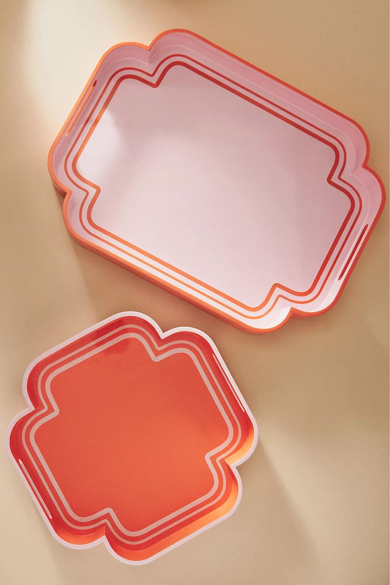 Acrylic tray
Decorative tray
Spring table decor
Table decor 
Spring style 

#LTKhome #LTKfindsunder50