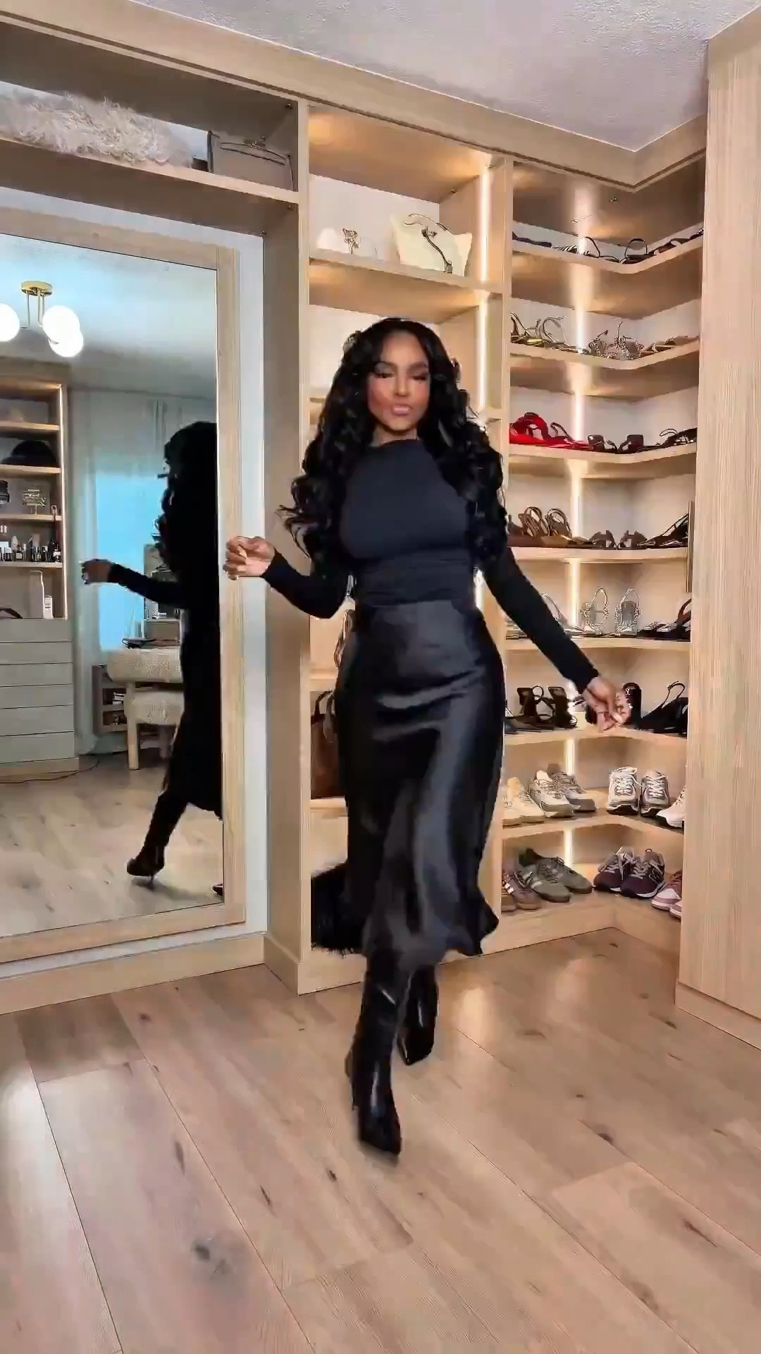 ✨ Easy & Cute Work Outfits You Can Actually Wear

These polished work looks are designed for real life — comfortable, flattering pieces that feel put together without being overdone. Easy layers, tailored bottoms, and classic accessories make these outfits simple to wear on repeat, turning them into true closet staples where the cost per wear keeps dropping.

Perfect for:
• Office days
• Meetings
• Work errands

📏 Sizing:
Tops & Layers: Small
Work Pants & Skirts: 27 Long
Shoes: True to size

Measurements:
5’4” · 138 lbs · 34D · 27” waist · 40” hips

Tap to get details.

Work outfit inspiration, professional everyday style, polished office looks, versatile workwear staples, modern outfits for women that balance comfort and structure.

Follow me on Instagram and YouTube @kirasfashionfinds

#LTKgrwm #LTKWorkwear #LTKPetite